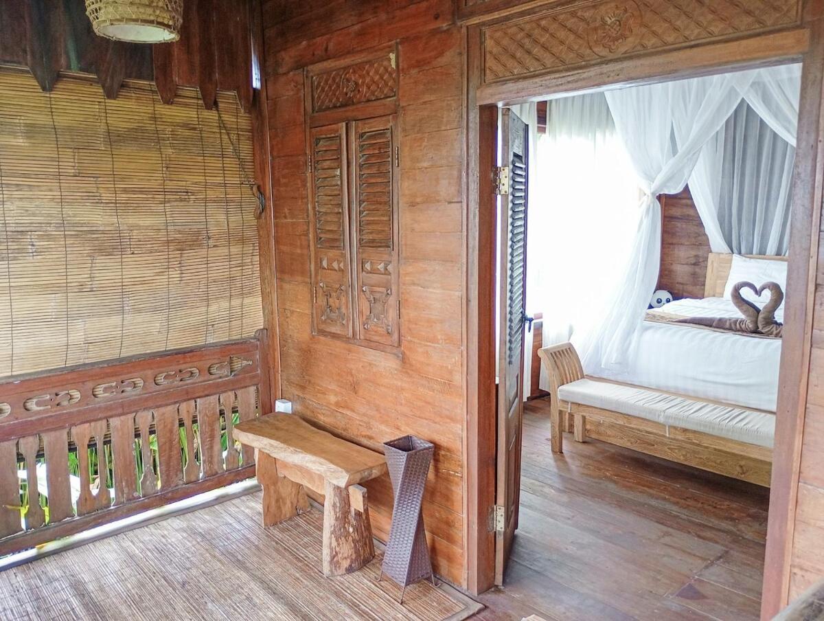 Villa Nyoman Sandat House 1 *
