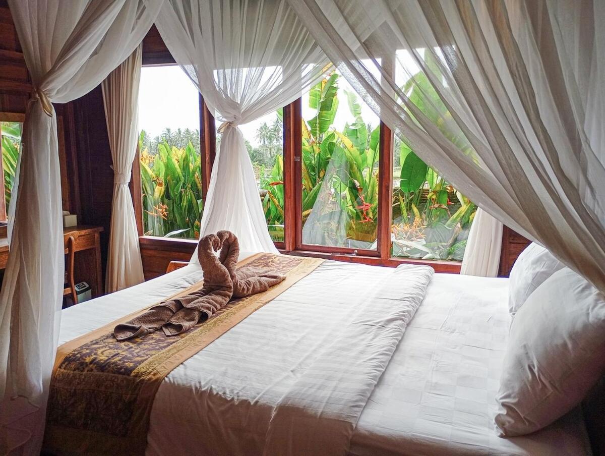 Villa Nyoman Sandat House 1 *