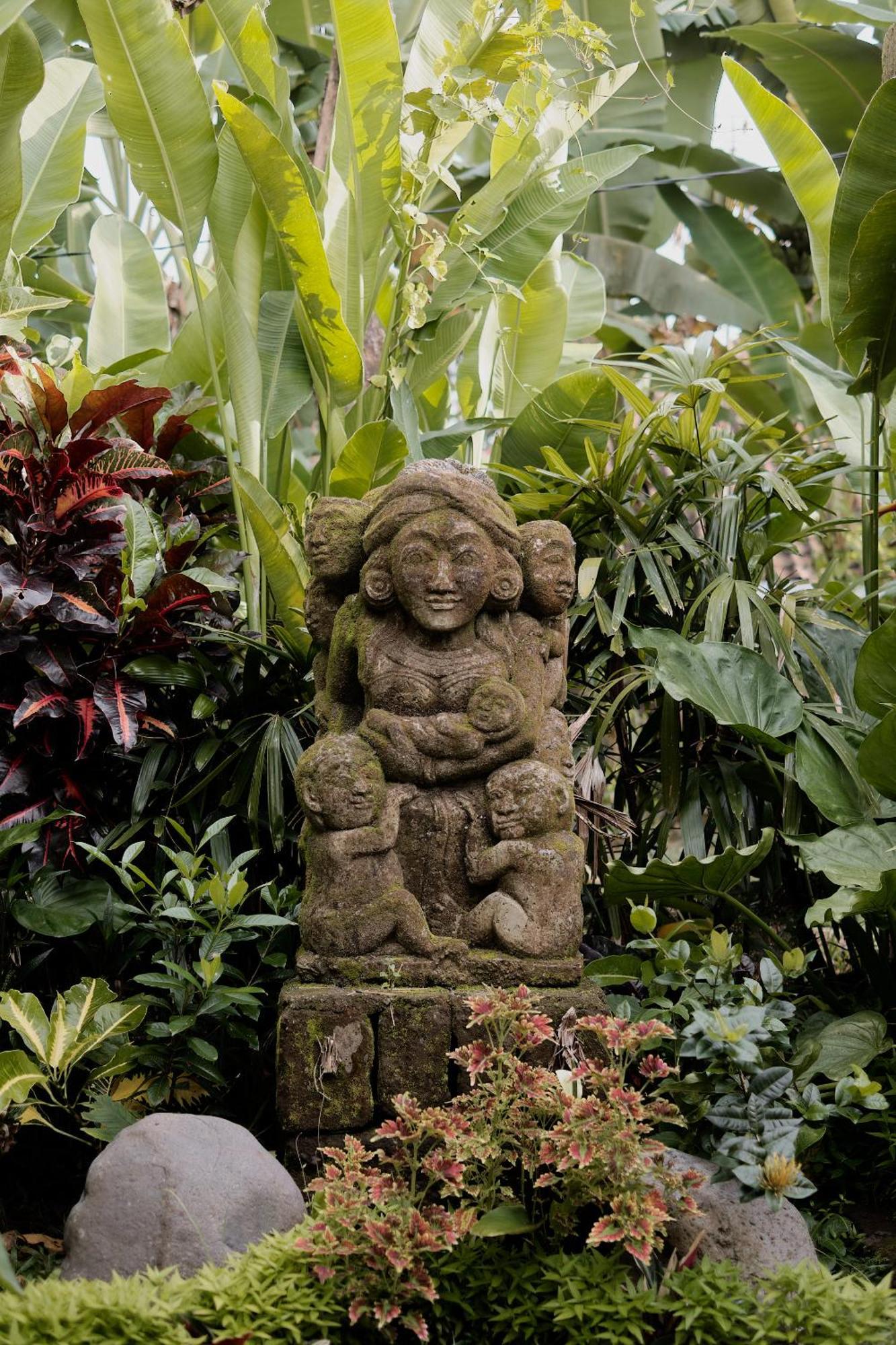 Pratiwi * Ubud