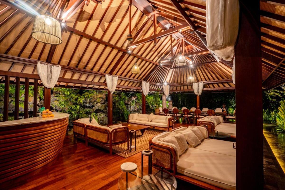 Kama Villa *