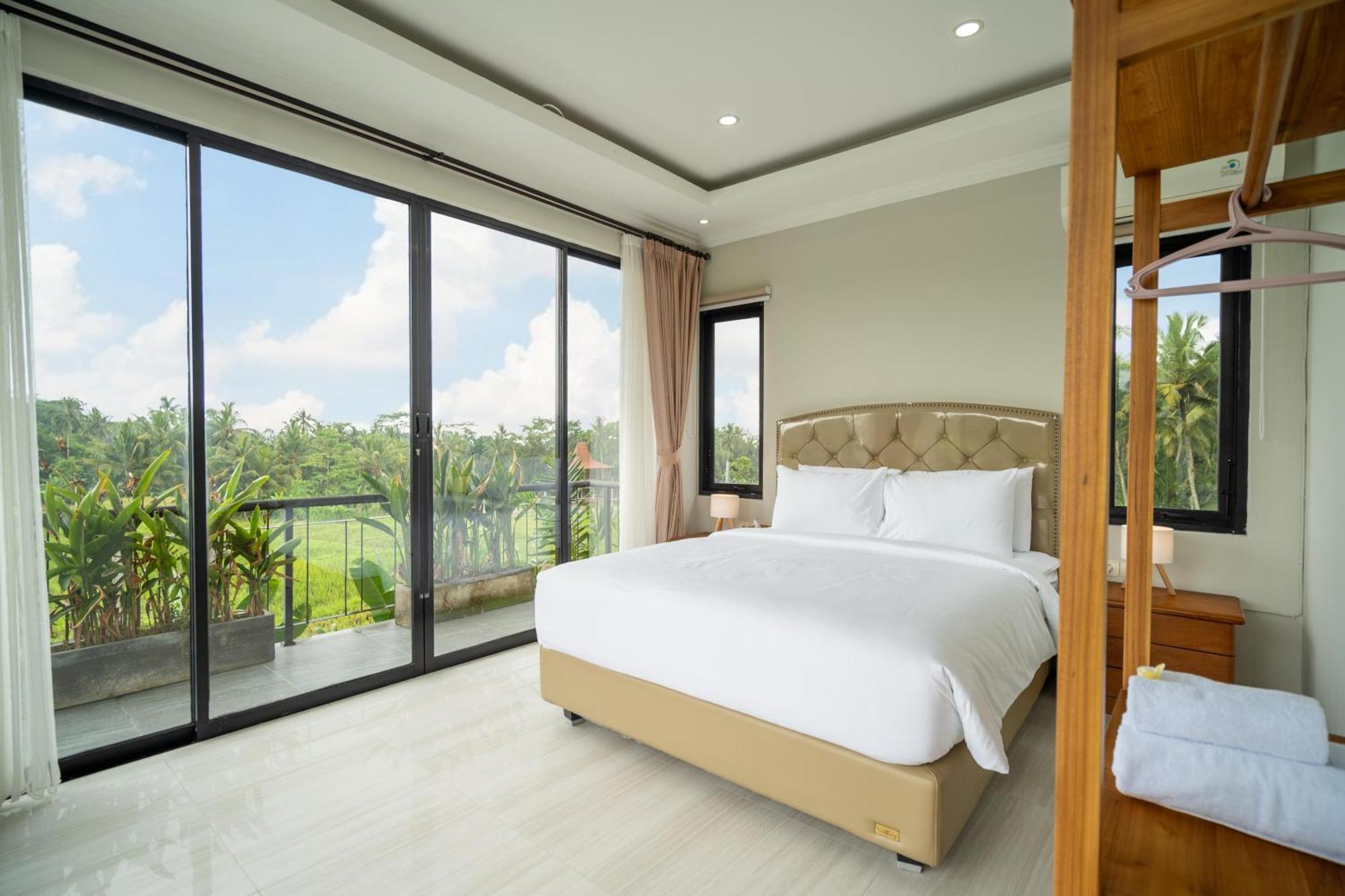 Puri Kembang Ayu Private Villa *