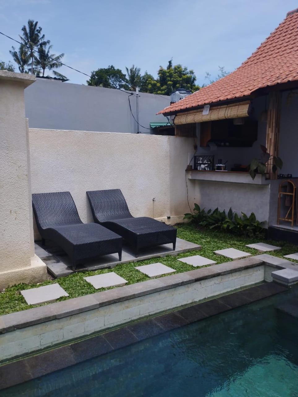 Felicia House Villa