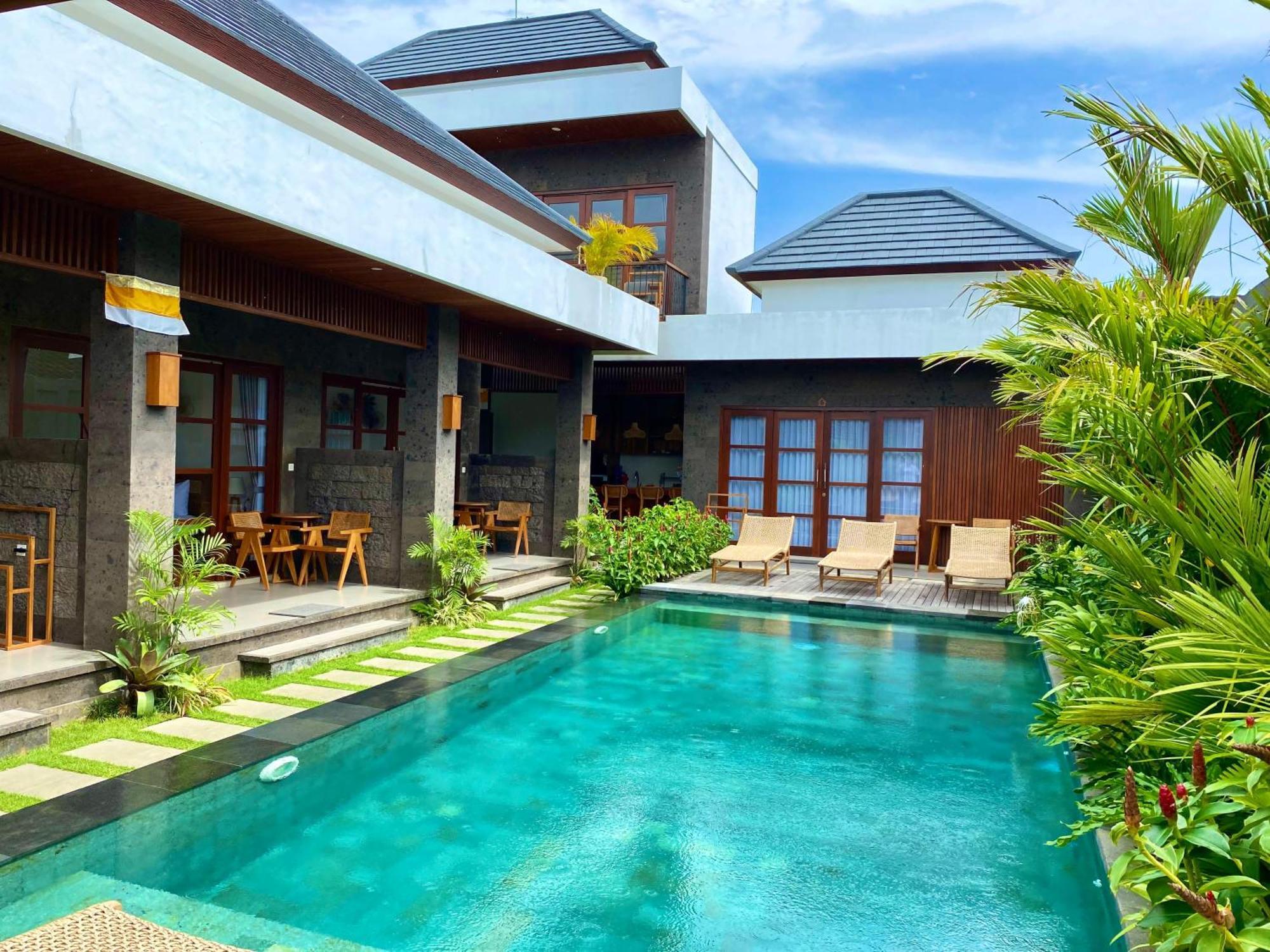 Kubera Villa Kemenuh By Prasi