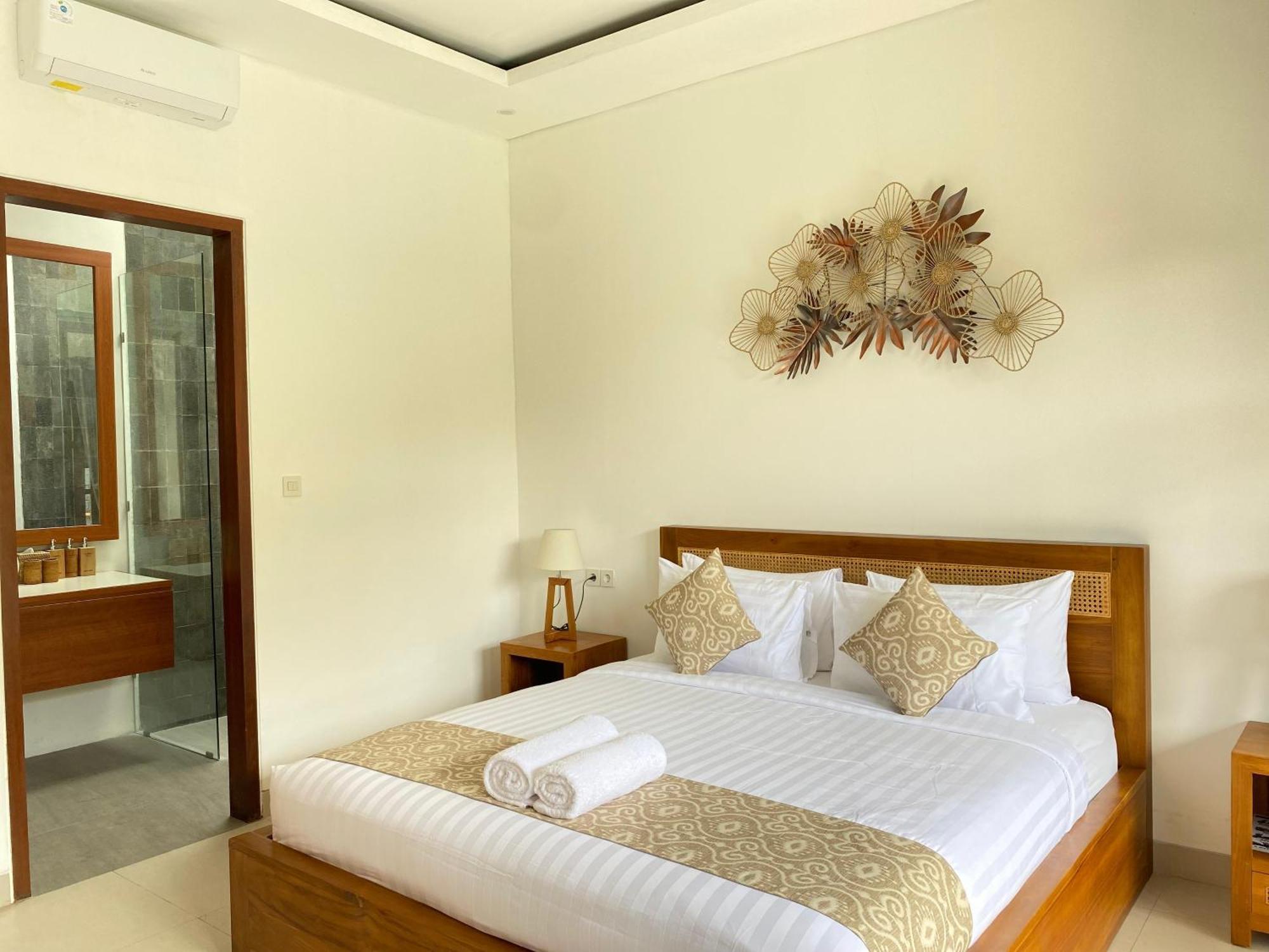 Hotel Kubera Villa Kemenuh By Prasi *