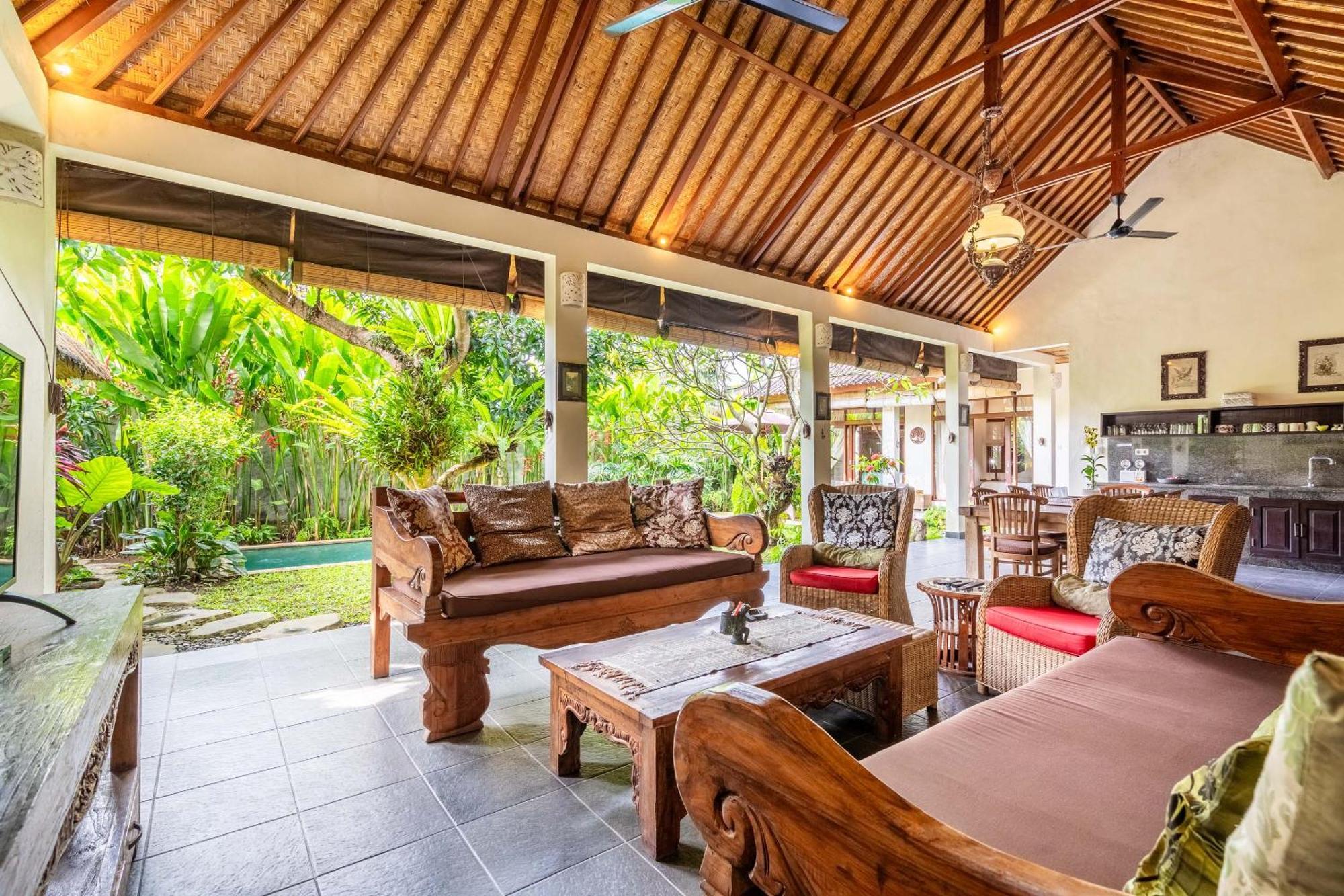 Villa Mangga *