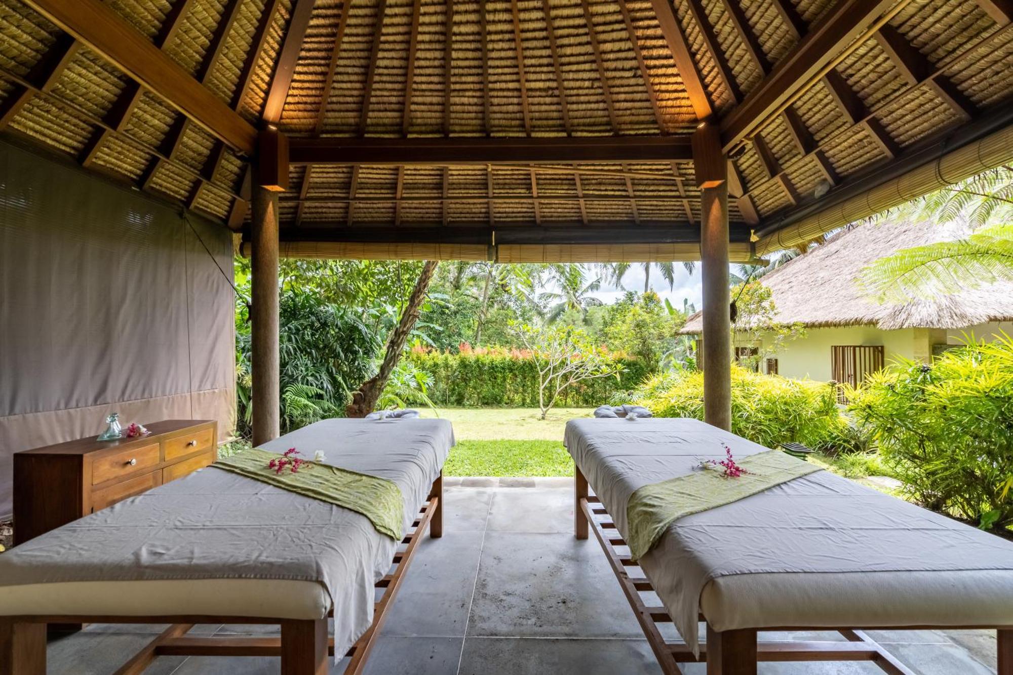 Vila Themma Jungle - Sumptuous 3br Luxury With Majestic Jungle View North Of Ubud (Bali)