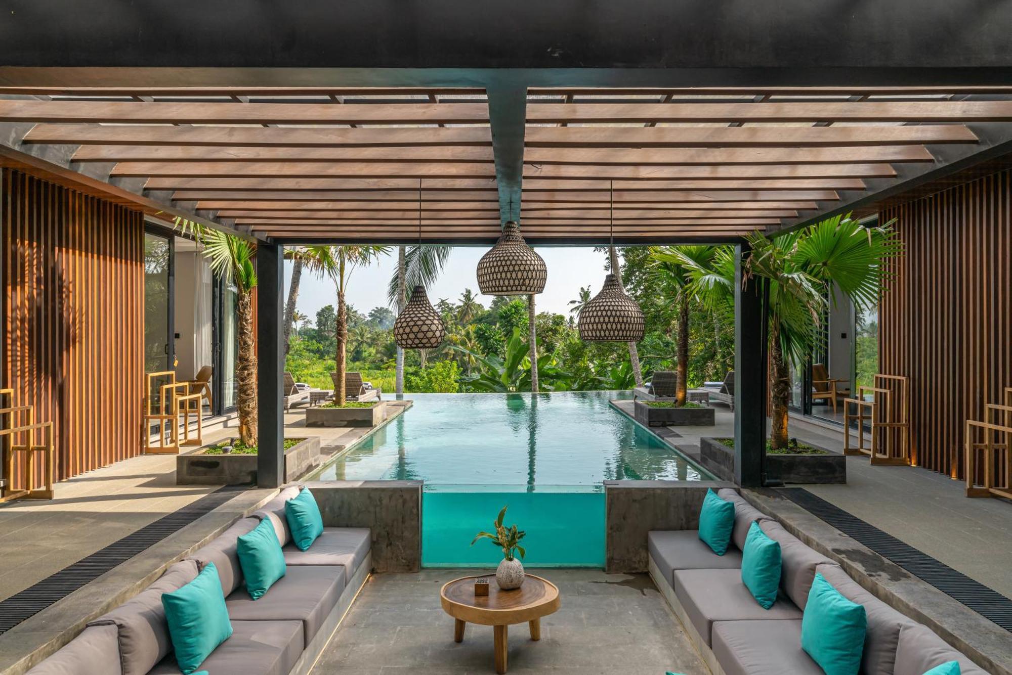 Kiena, Impressive 6br - Gym, Spa, Massive Pool!