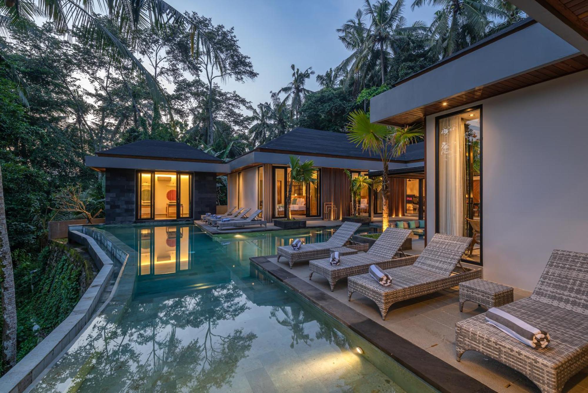 Kiena, Impressive 6br - Gym, Spa, Massive Pool!