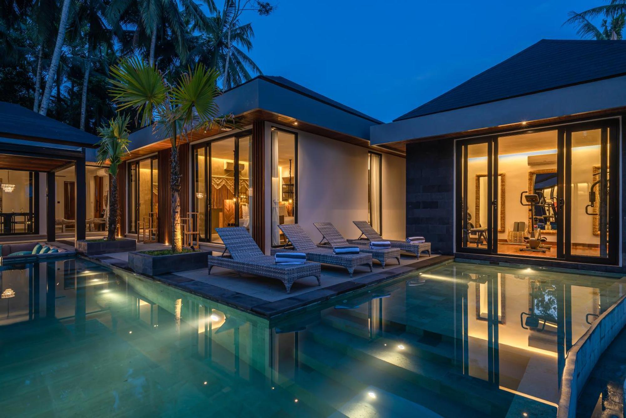 Kiena, Impressive 6br - Gym, Spa, Massive Pool! *
