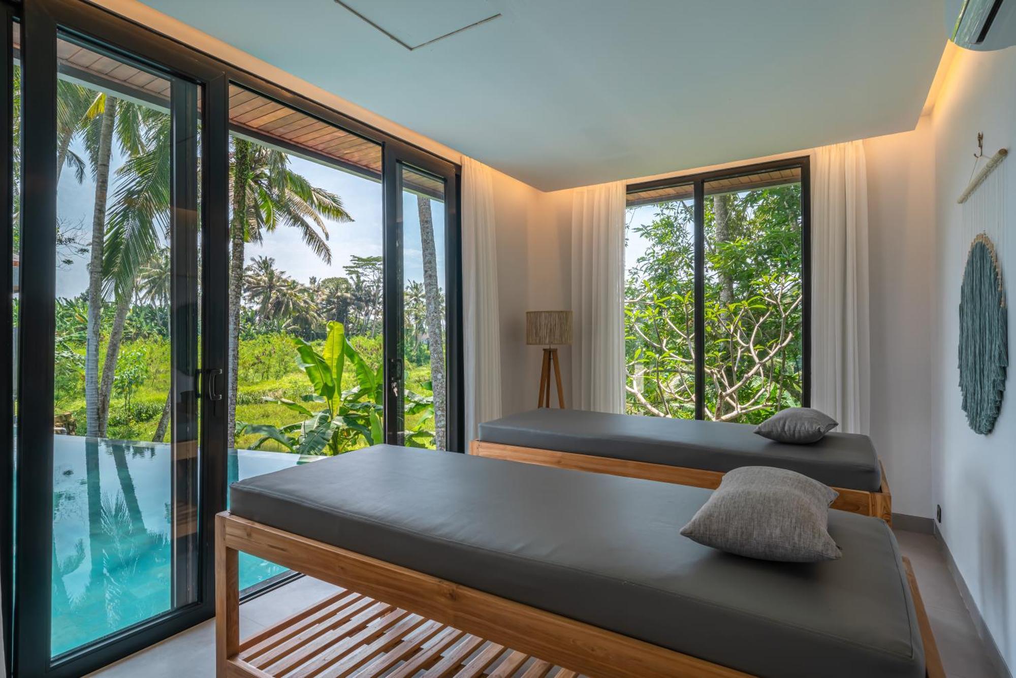 Kiena, Impressive 6br - Gym, Spa, Massive Pool!