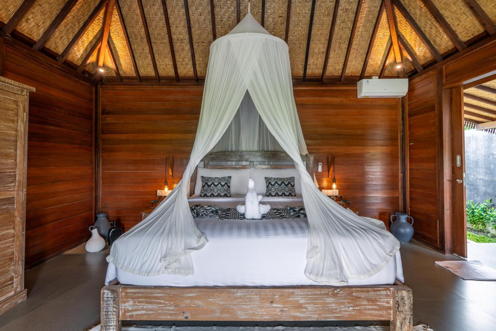 Villa Kayu Senses - Private Around Endless Ricefield Ubud (Bali)