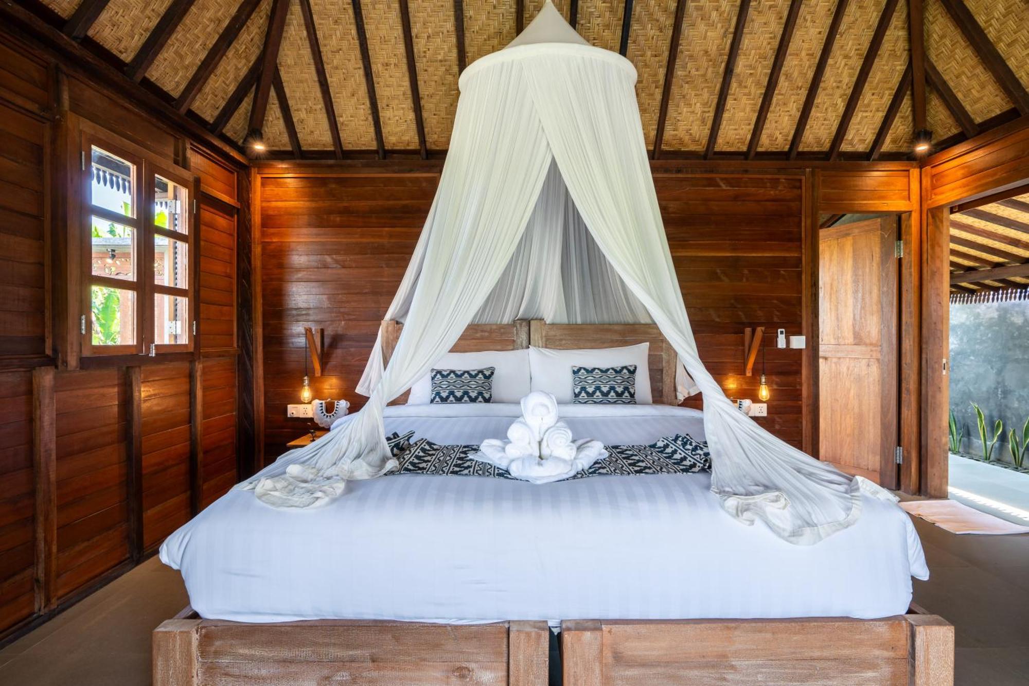 Kayu Senses - Private Around Endless Ricefield Villa *