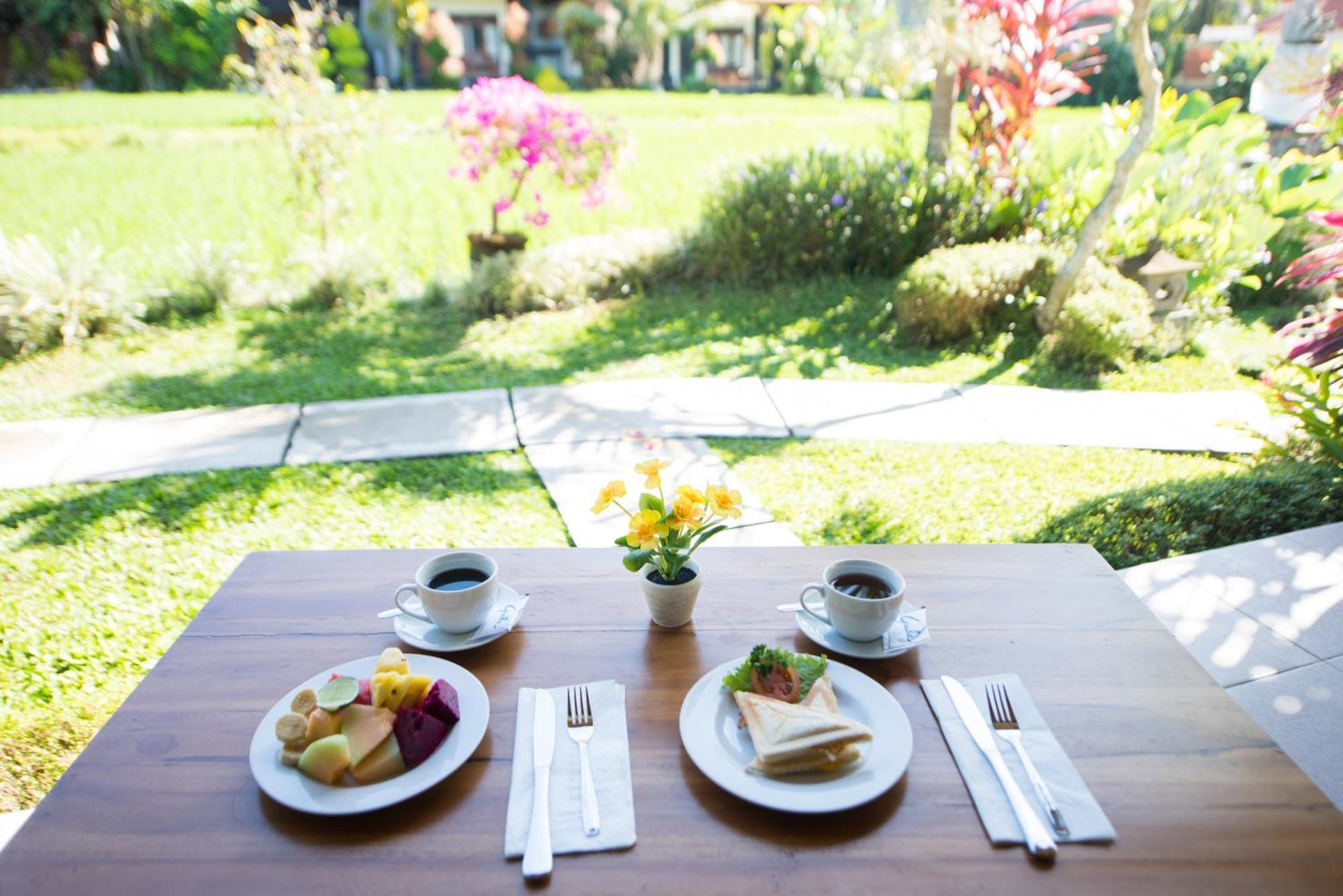 Sari Guest house *