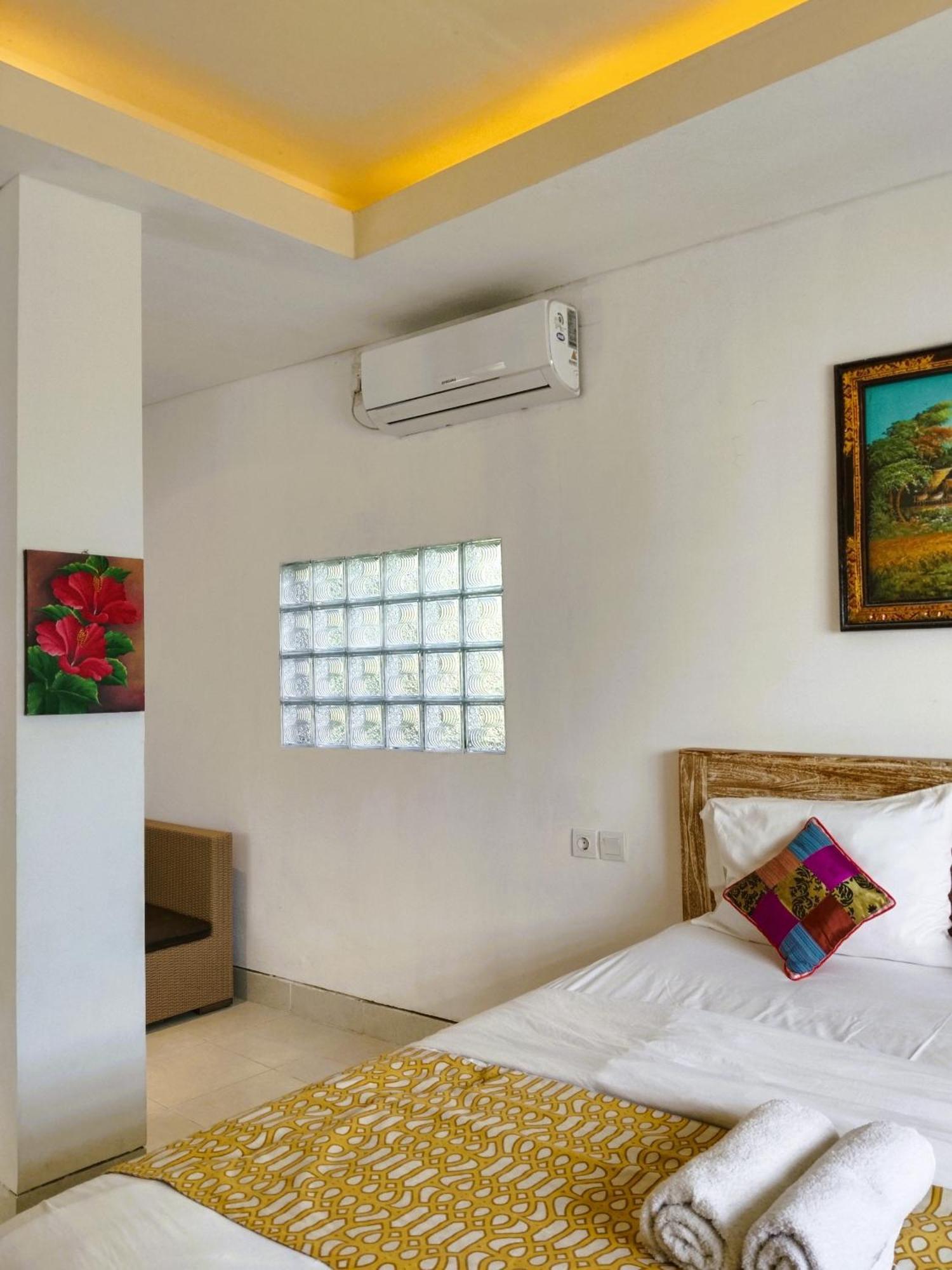 Villa Ratu Ayu 8 Bedroom *