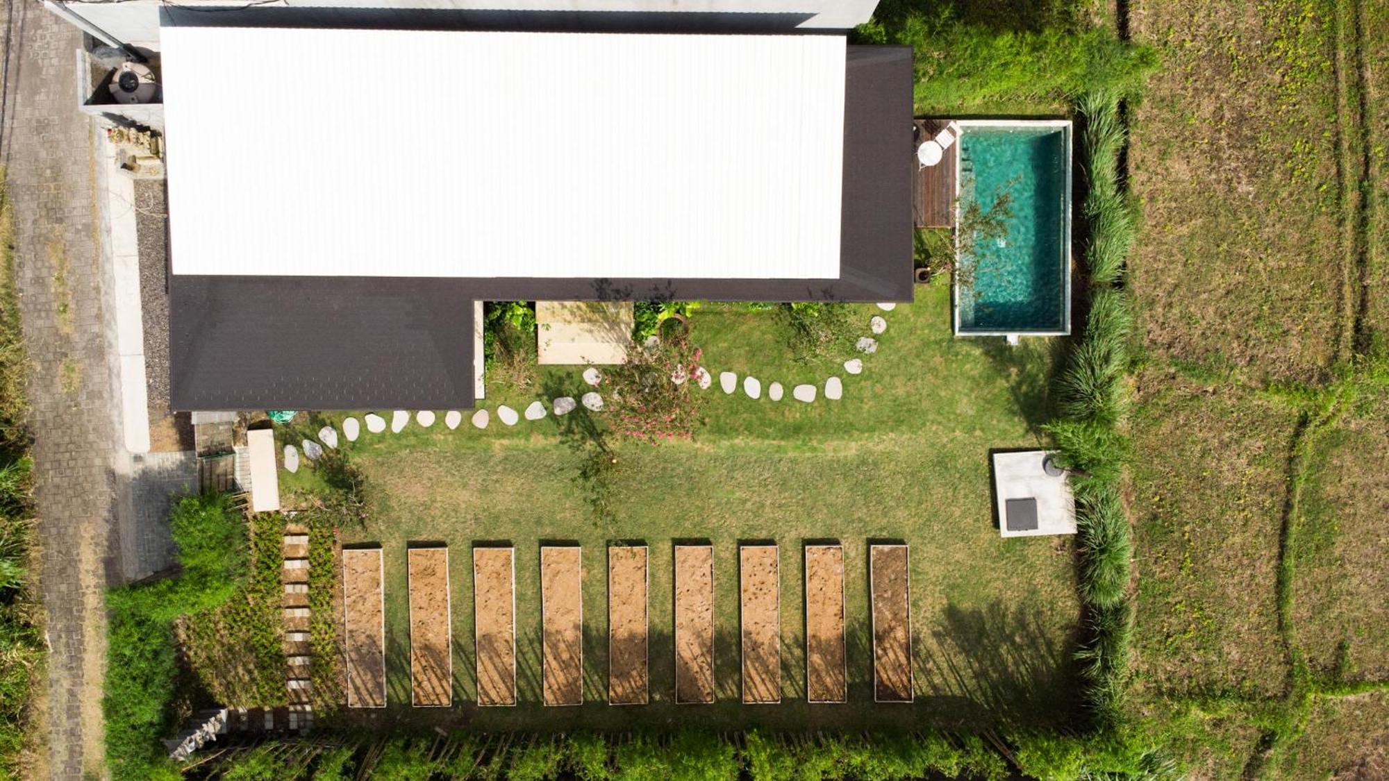 Villa Less House