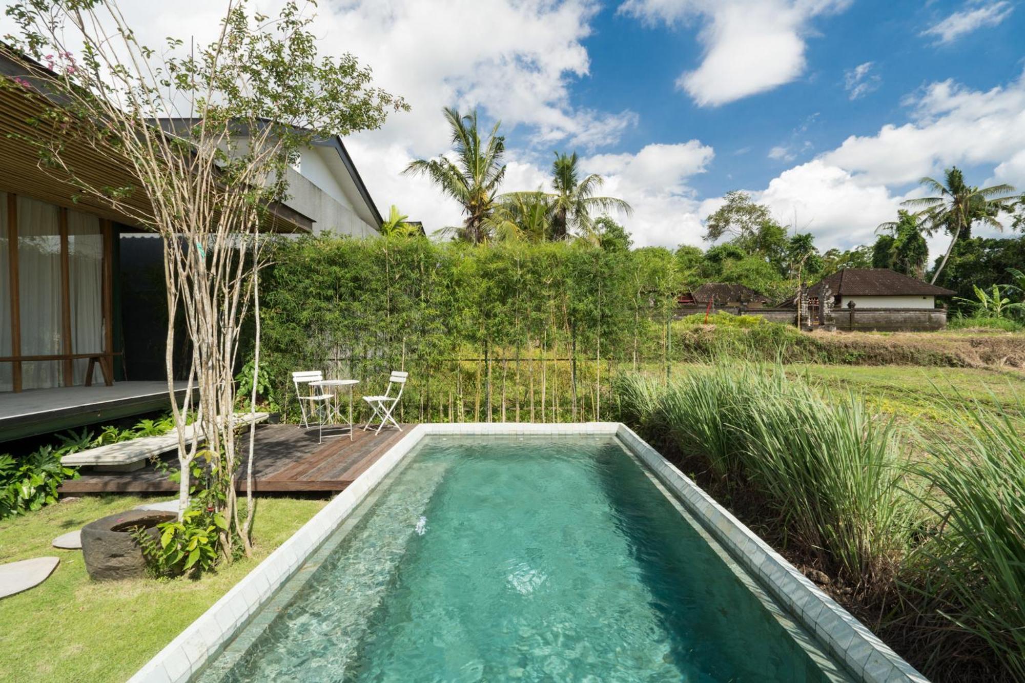 Villa Less House