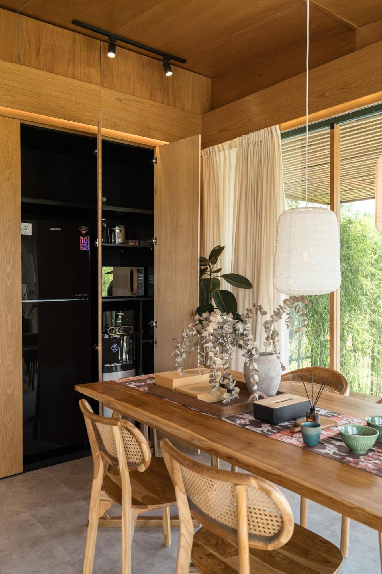 Less House Villa *