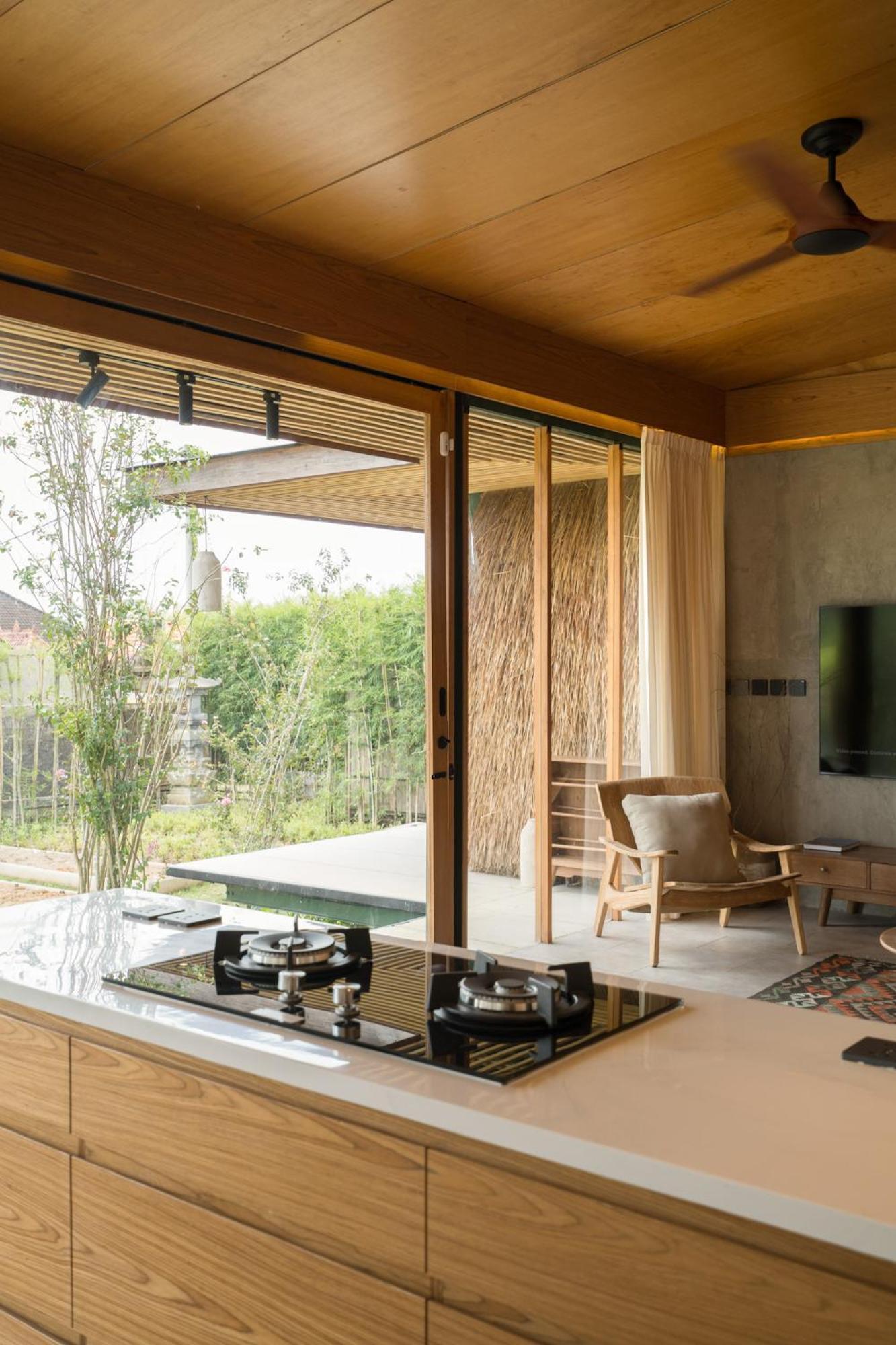 Less House Villa