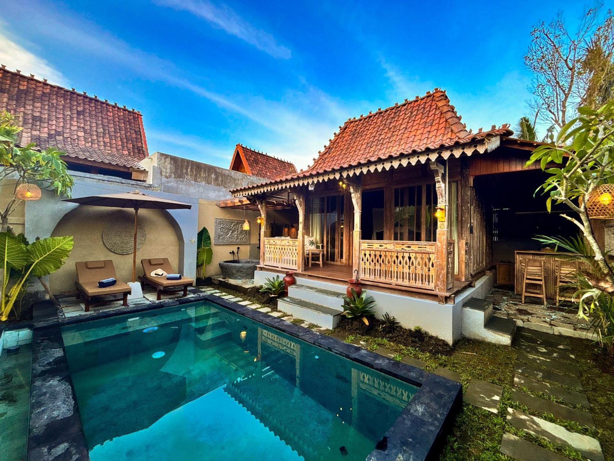 Pradnya By Prasi Villa
