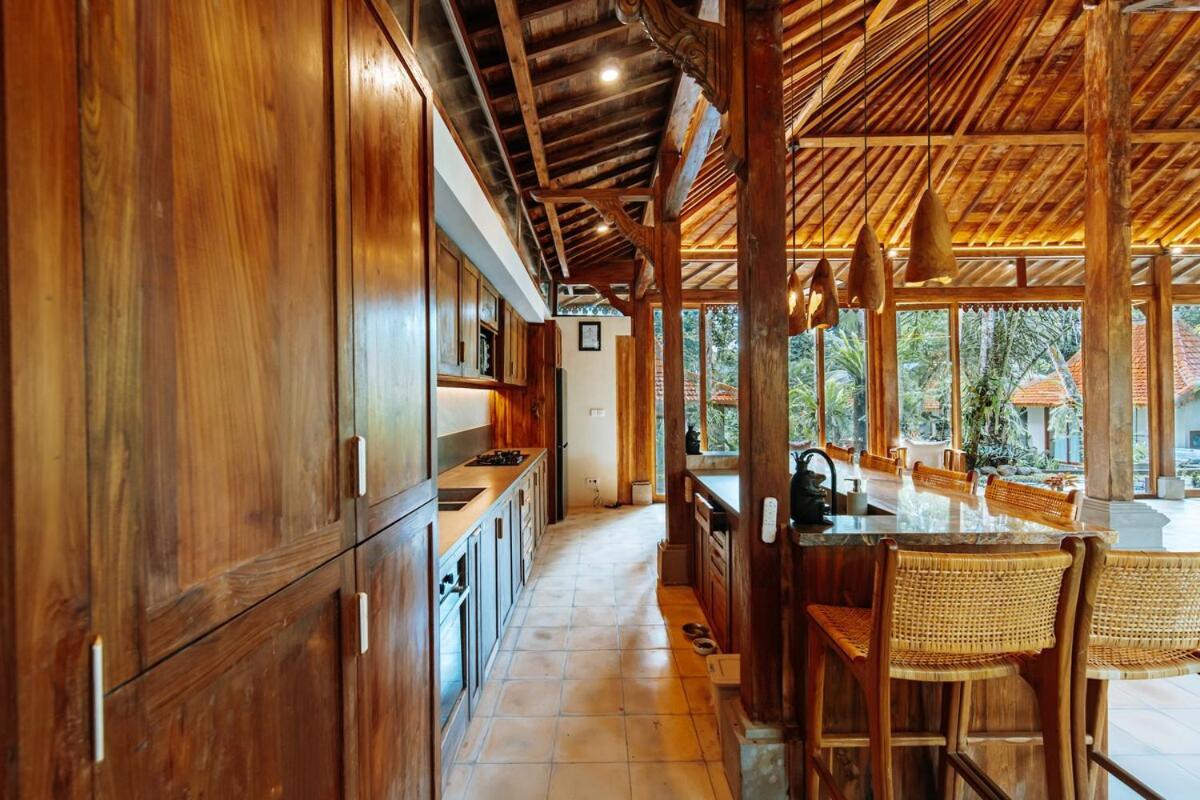 Kura Kura Villas, Bali Villa *