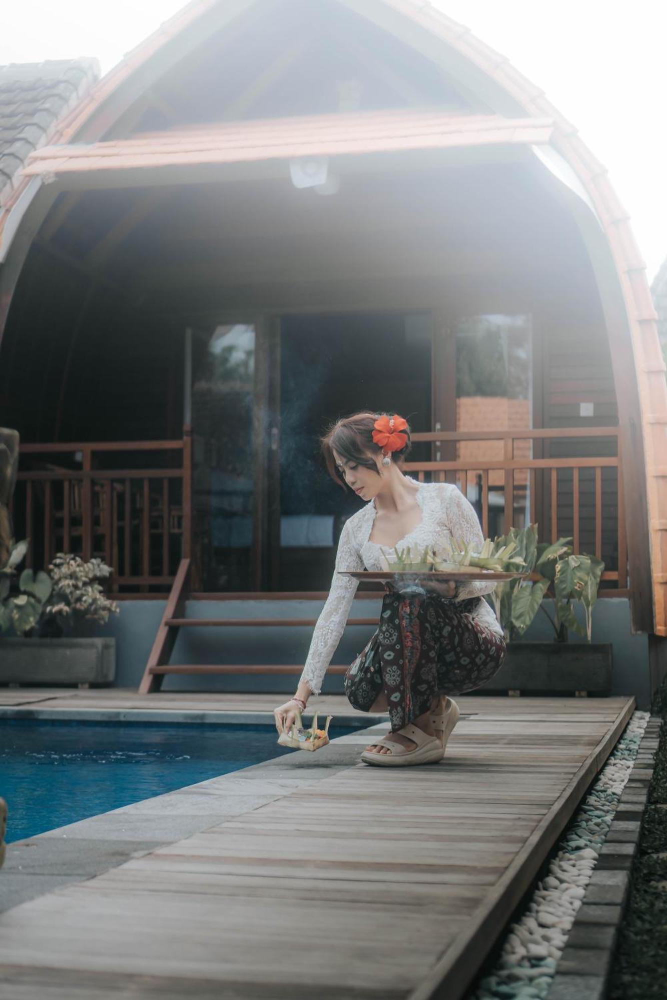 Guest house Sayong Wooden House *