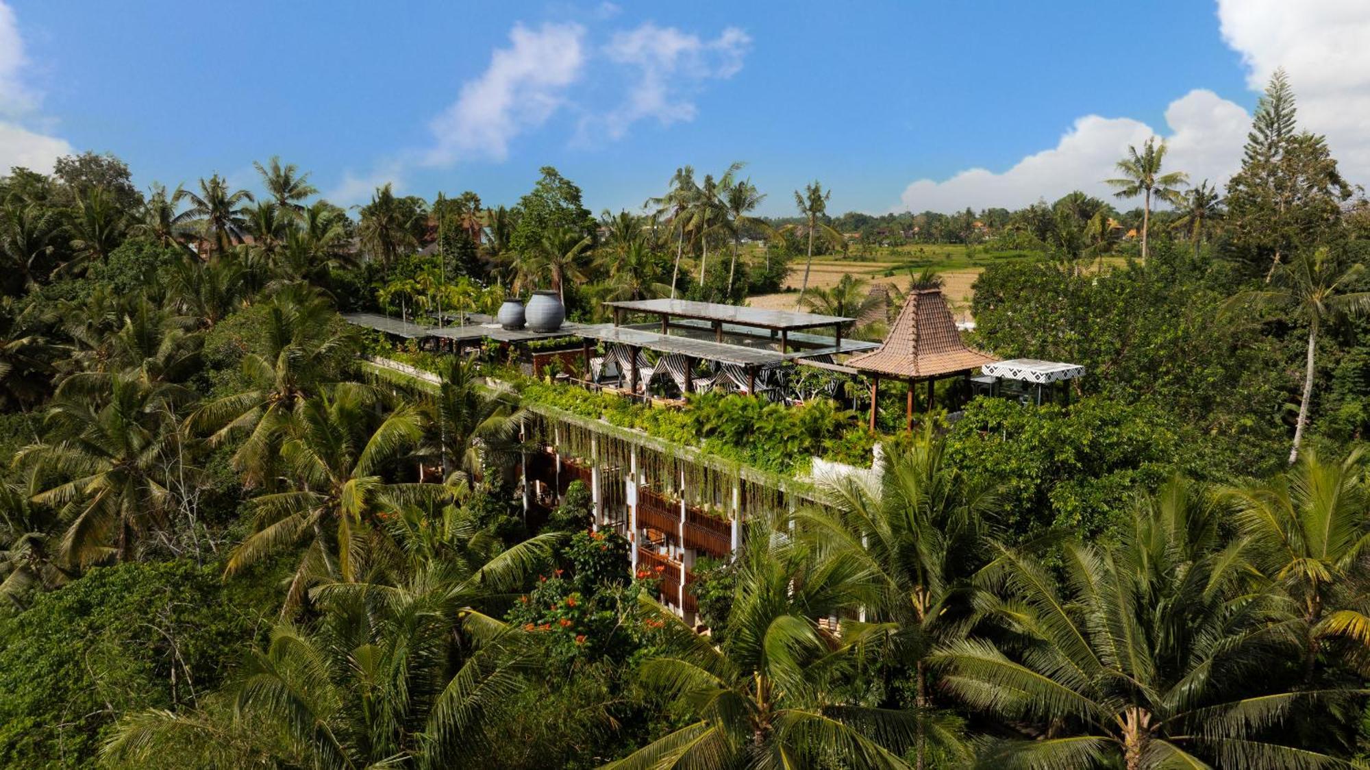 Arkamara Dijiwa Resort 4*