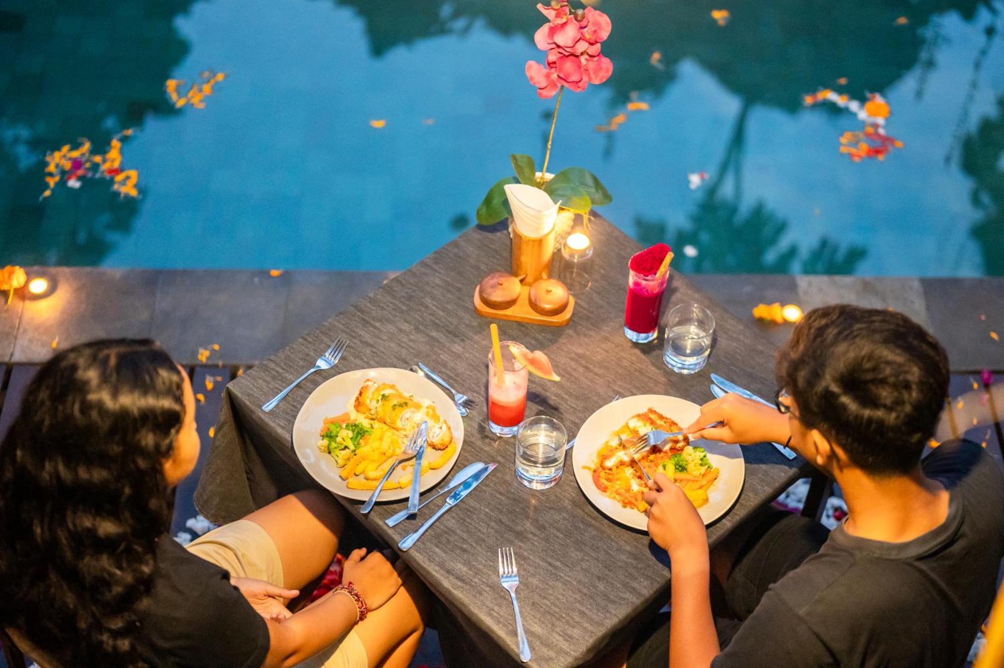 Akamana * Ubud (Bali)