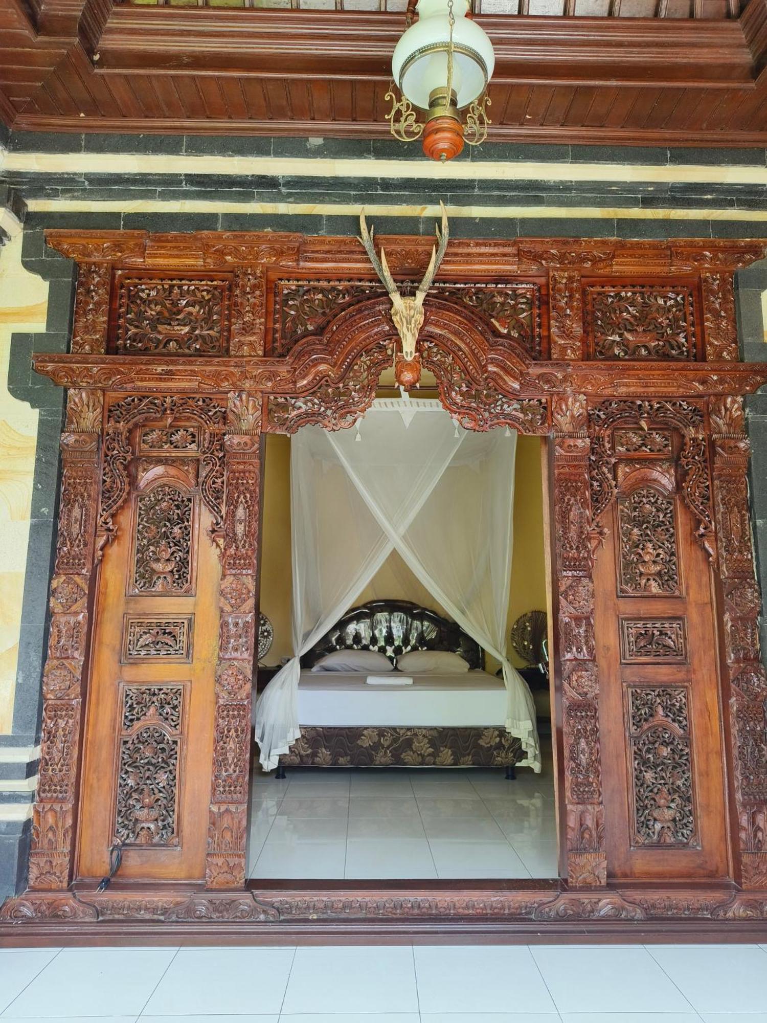 Rumah Keluarga Bali