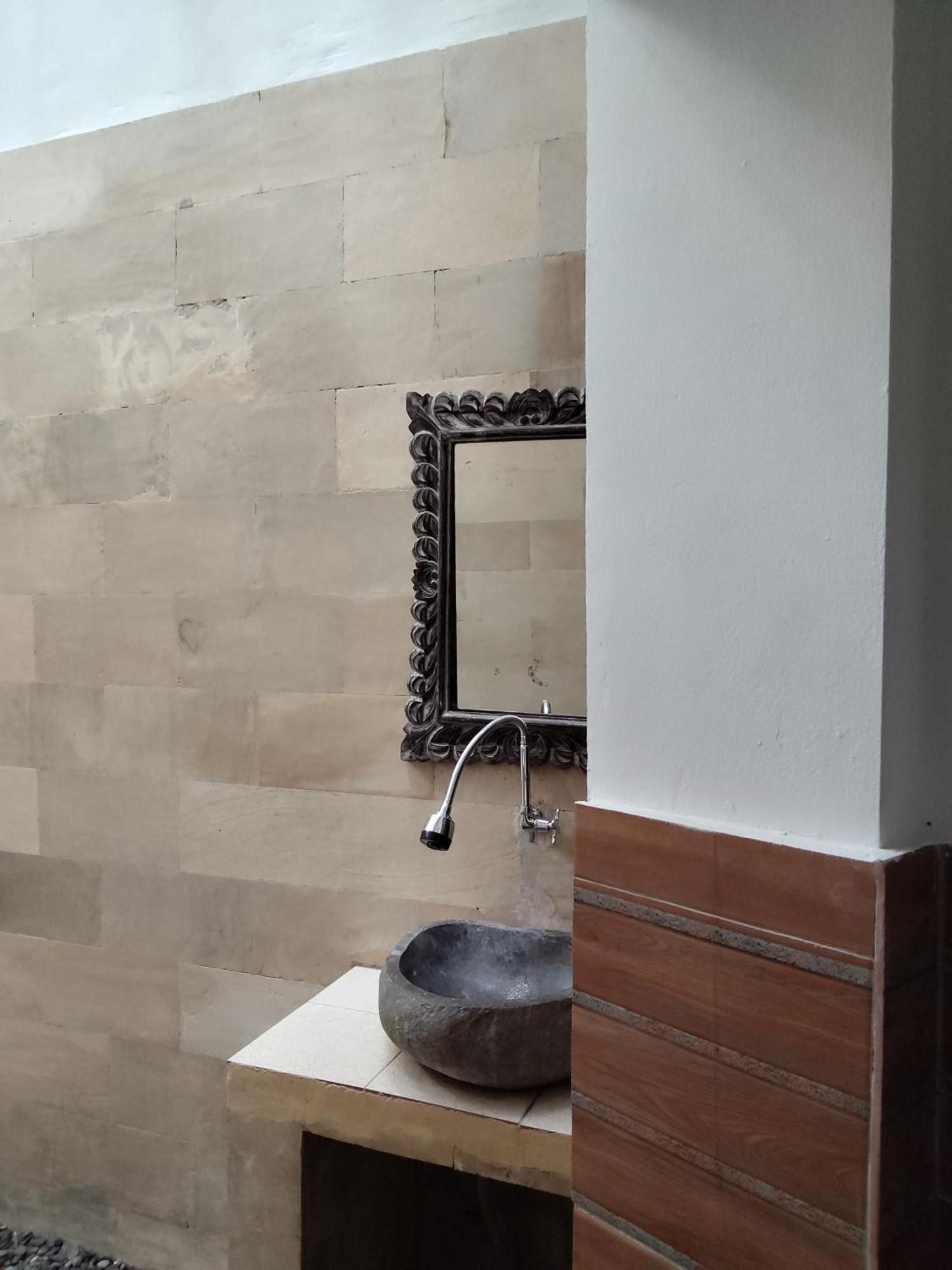 Jungle Hideaway - Newly Renovated Formerly Griya Bunga 2 - Unit 4 *