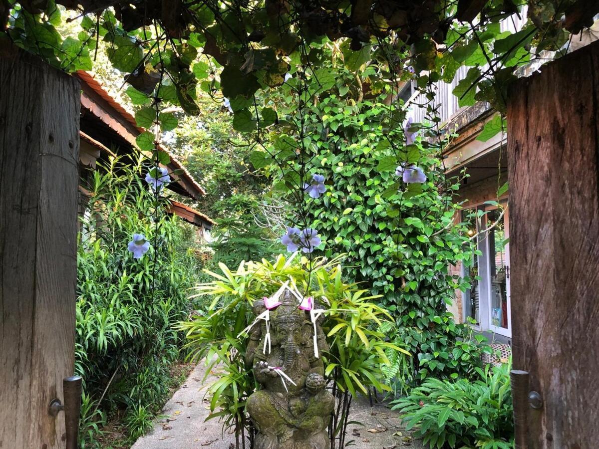 Tresna Bali Luxury Villa *