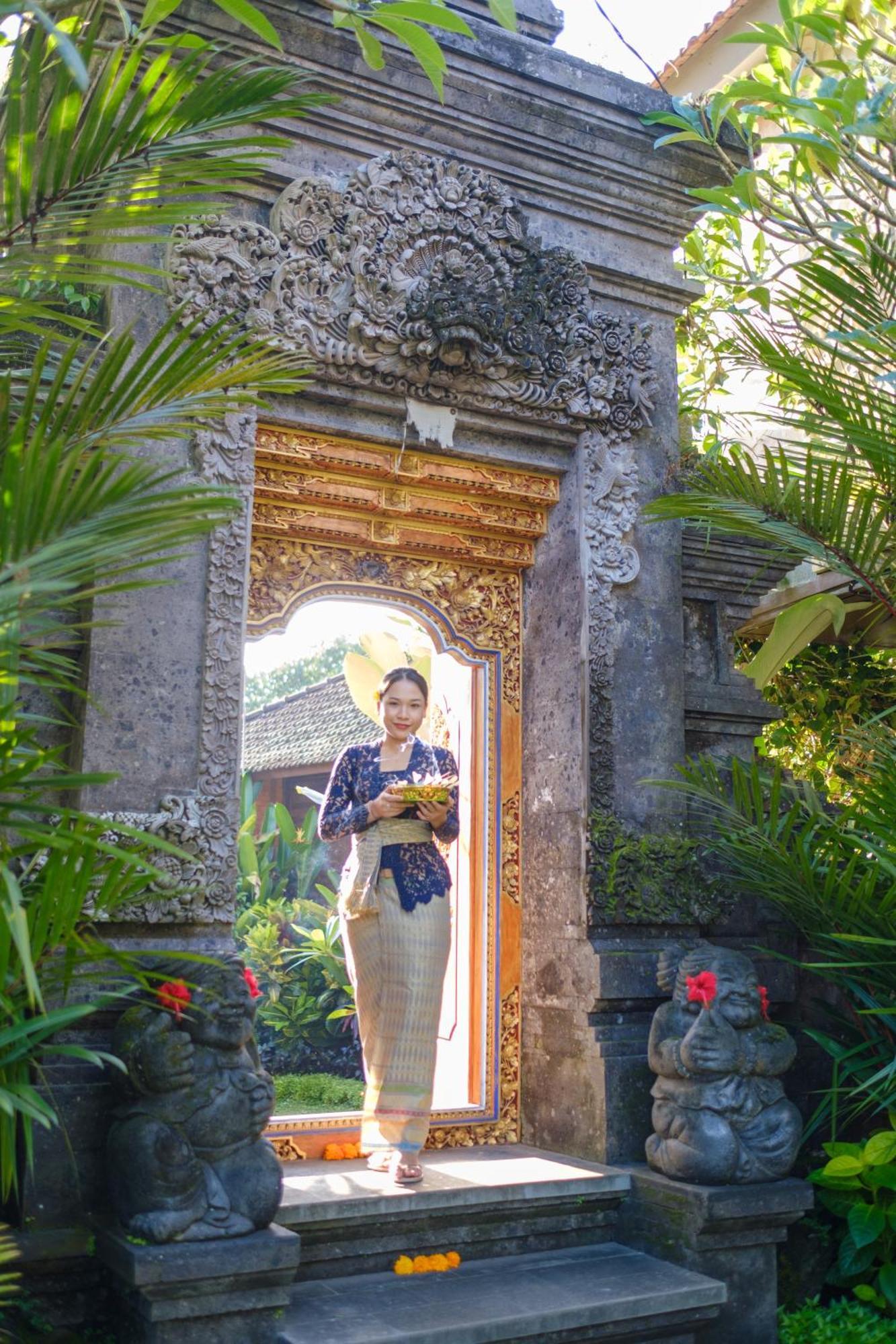 Guest house Puri Kobot 3*