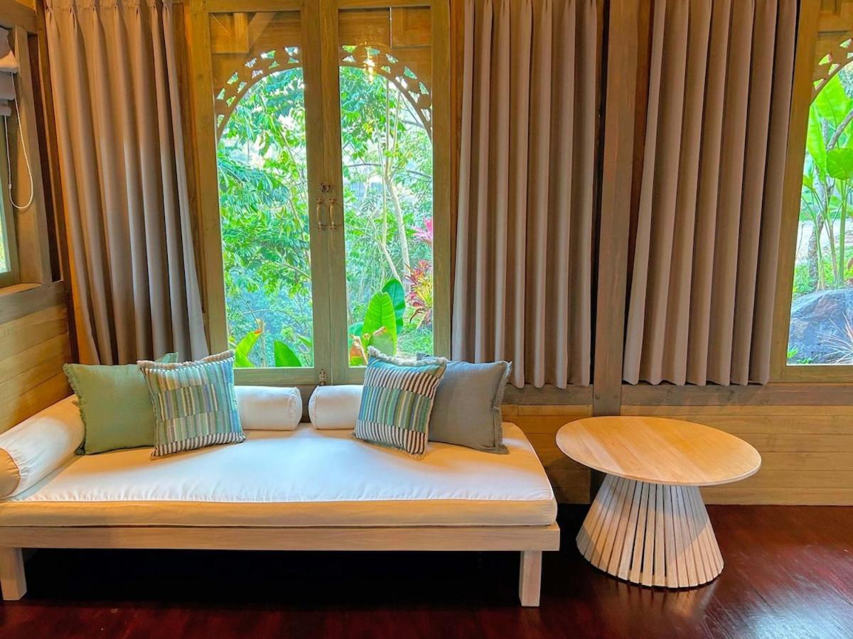 Tresna Bali Luxury Villa *