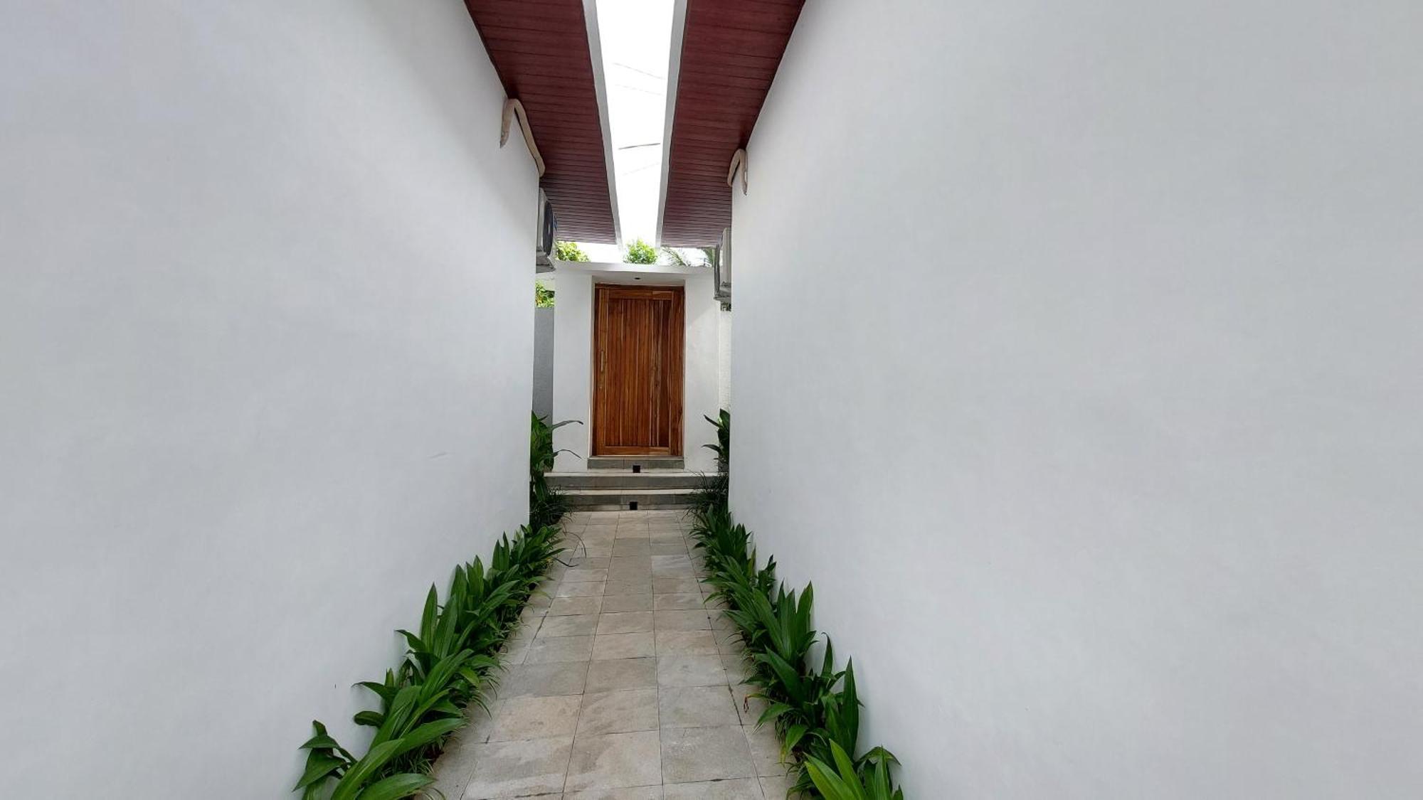 Chic 2br Cozy & Private Pool At Bareng