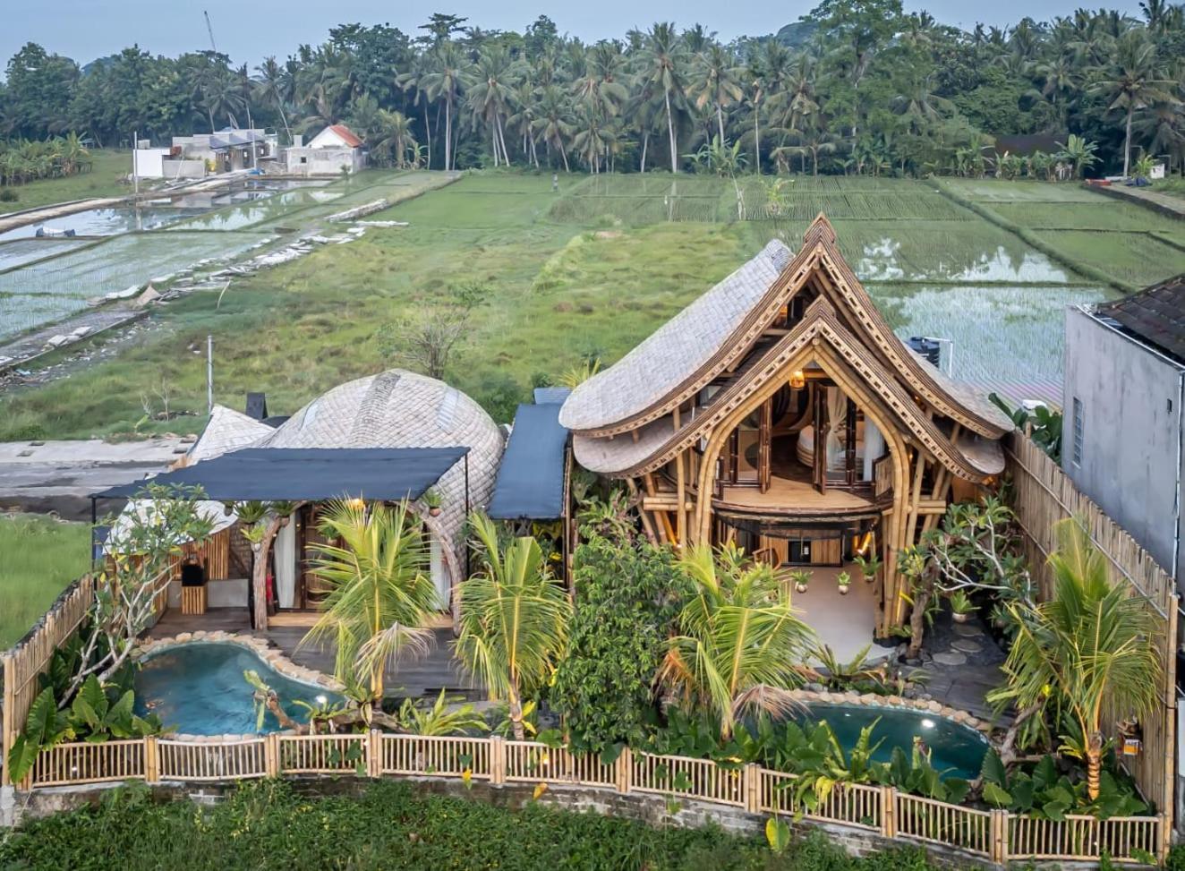 The Queen Bamboo Villa *