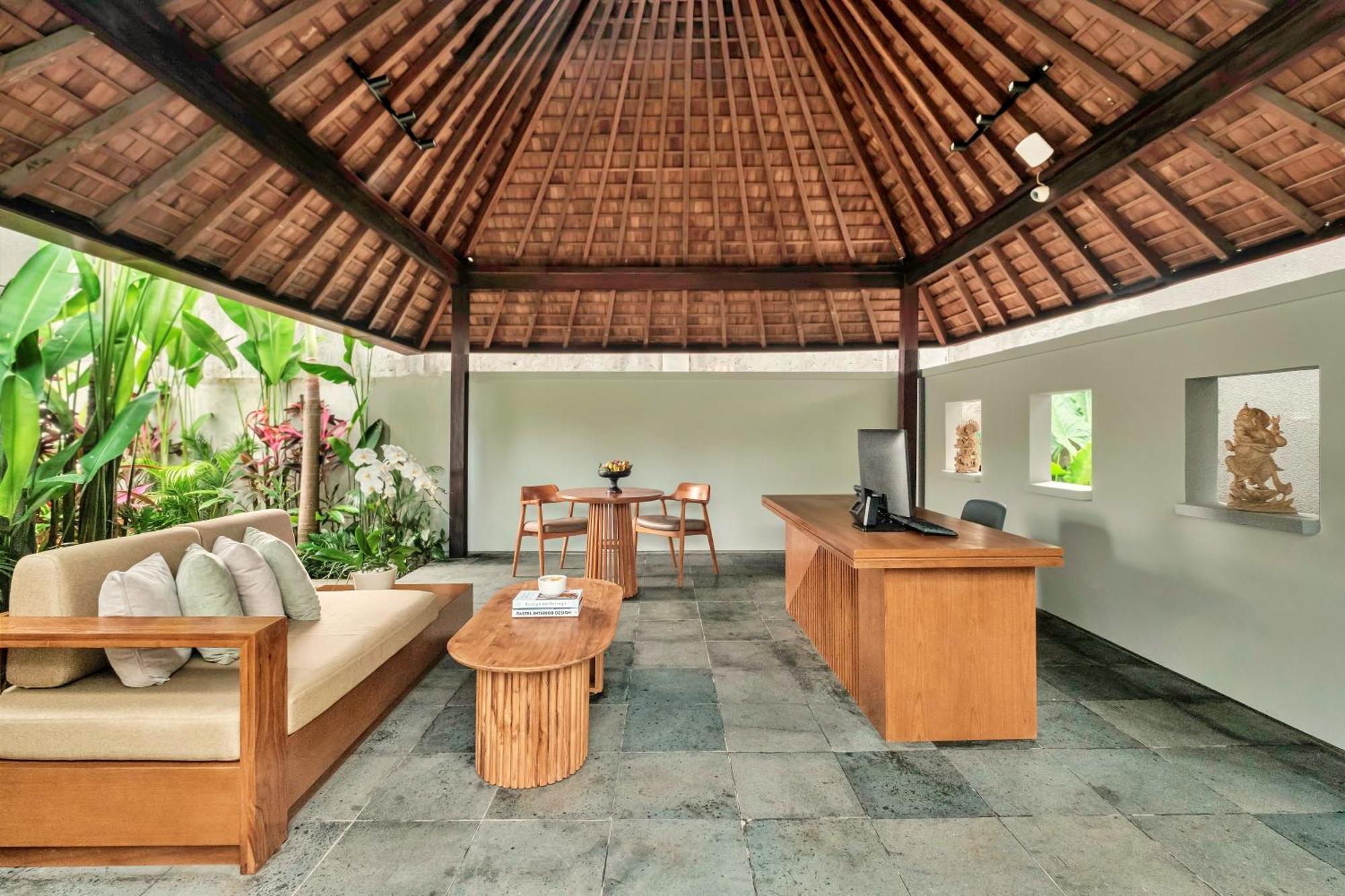 Mayaloka Villa