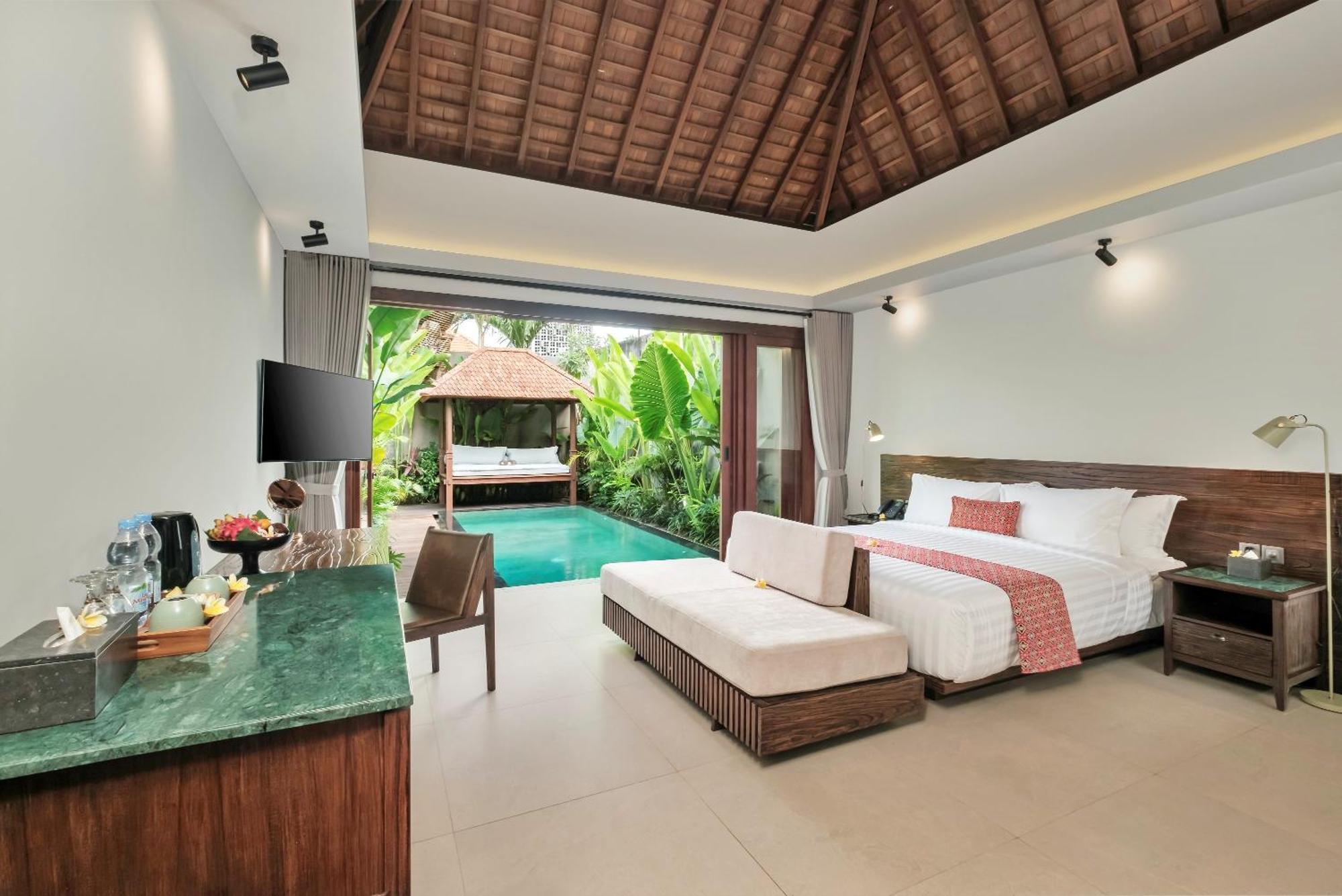 Villa Mayaloka