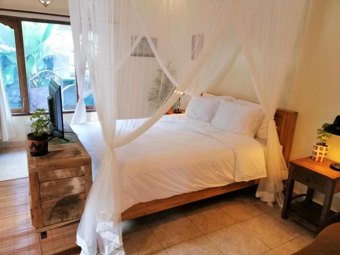 Cozy Private In Penestanan Villa Ubud (Bali)