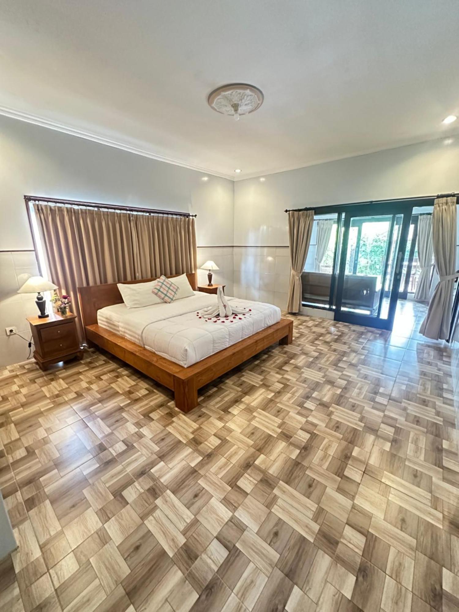 Villa Sandhya *
