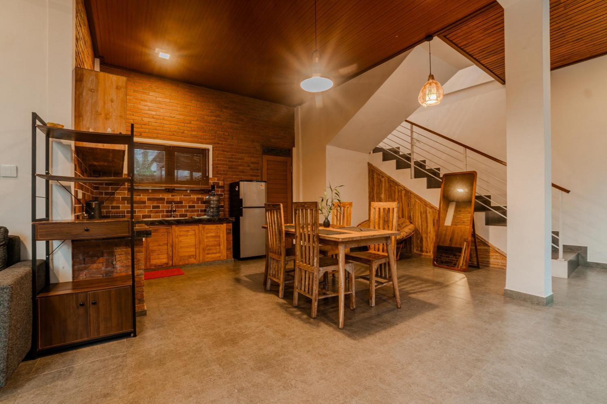 Dharma Villa