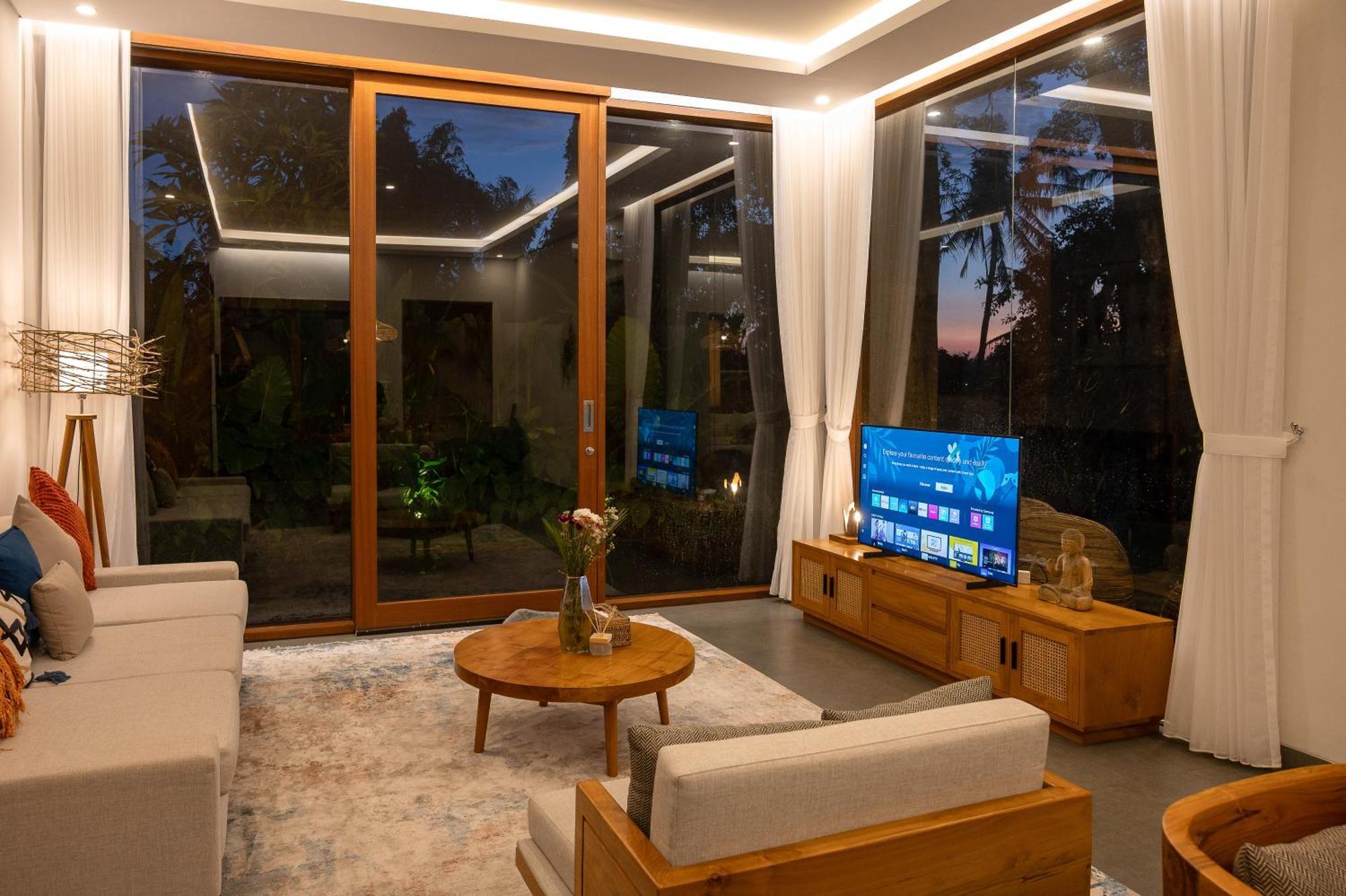 Suarga Des Anicca Villa *