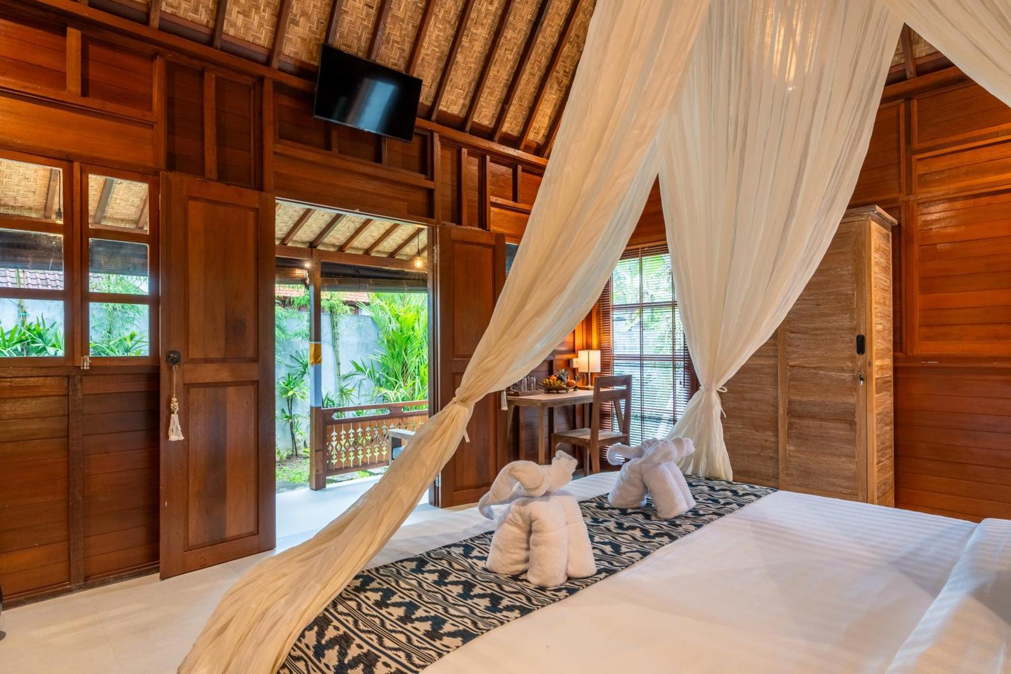 Kayu Senses - Private Around Endless Ricefield Villa