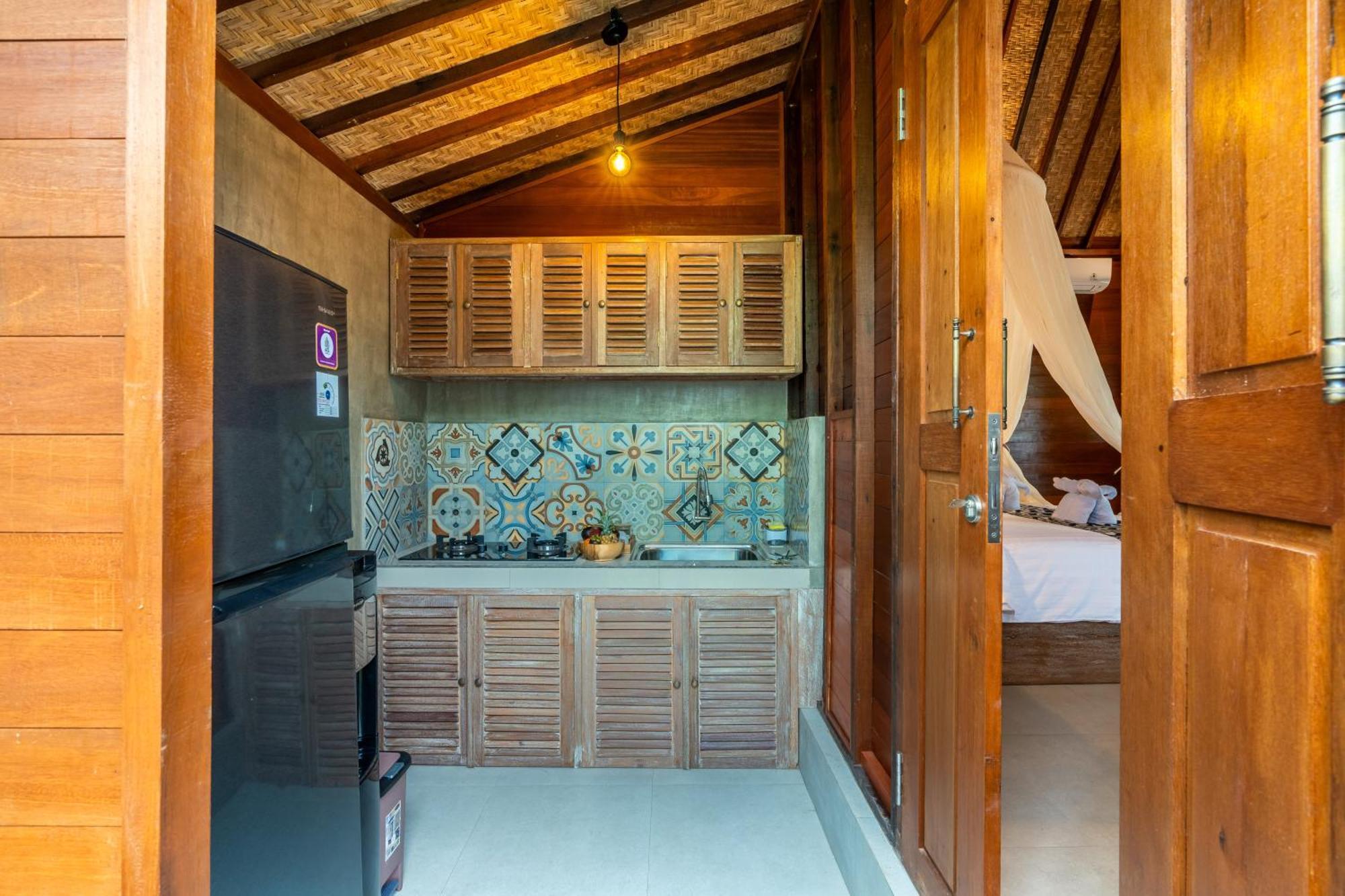 Kayu Senses - Private Around Endless Ricefield Ubud (Bali)