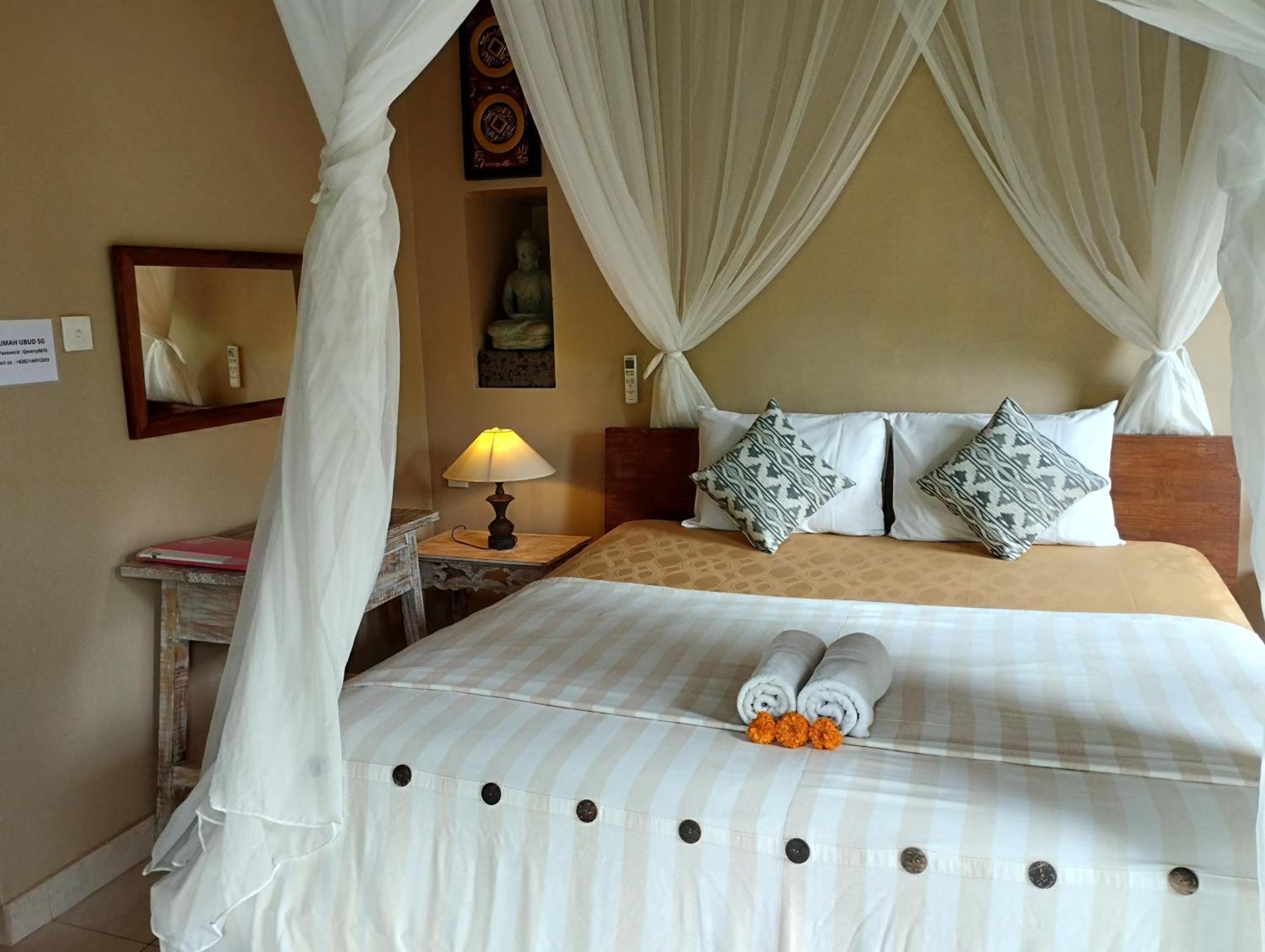 Bed & Breakfast Umah *