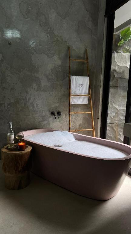 Bamboolina Art Ubud (Bali)