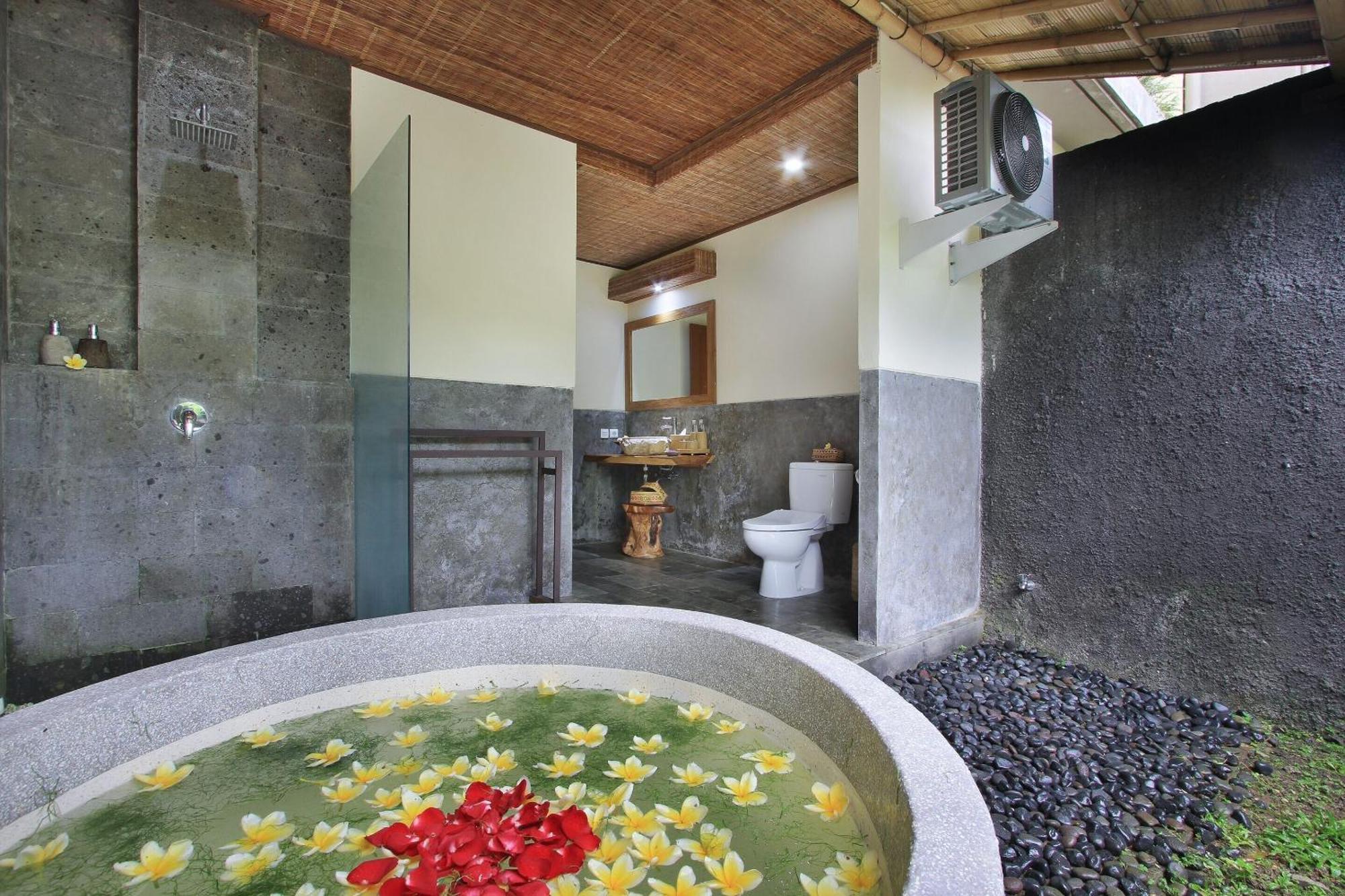 Belvilla Serene Hideaway Monkey Forest * Ubud (Bali)