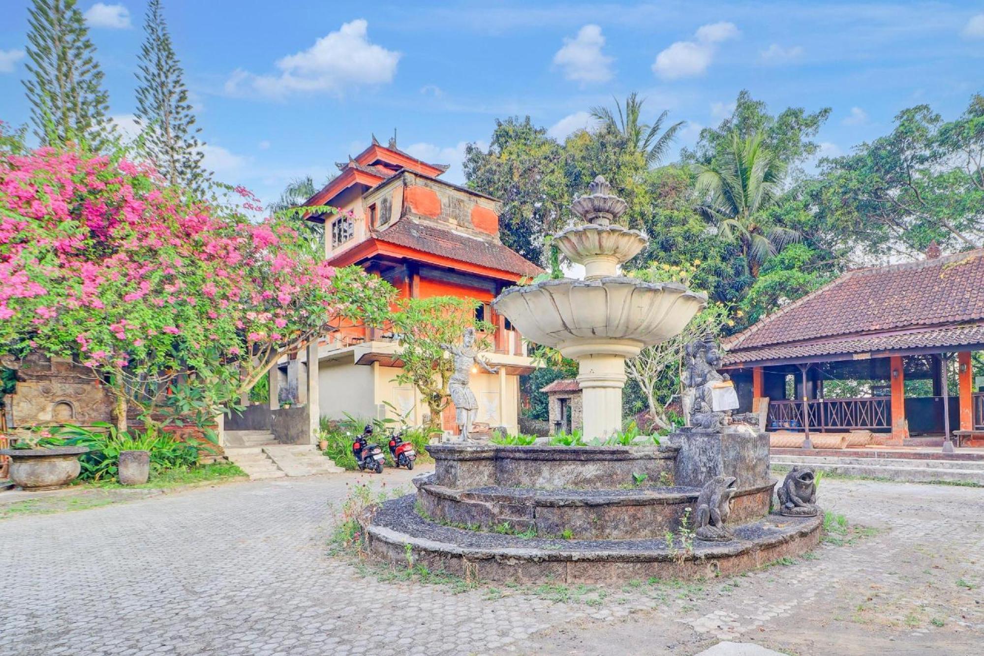 Collection O Near Formerly Suly Hotel Ubud (Bali)