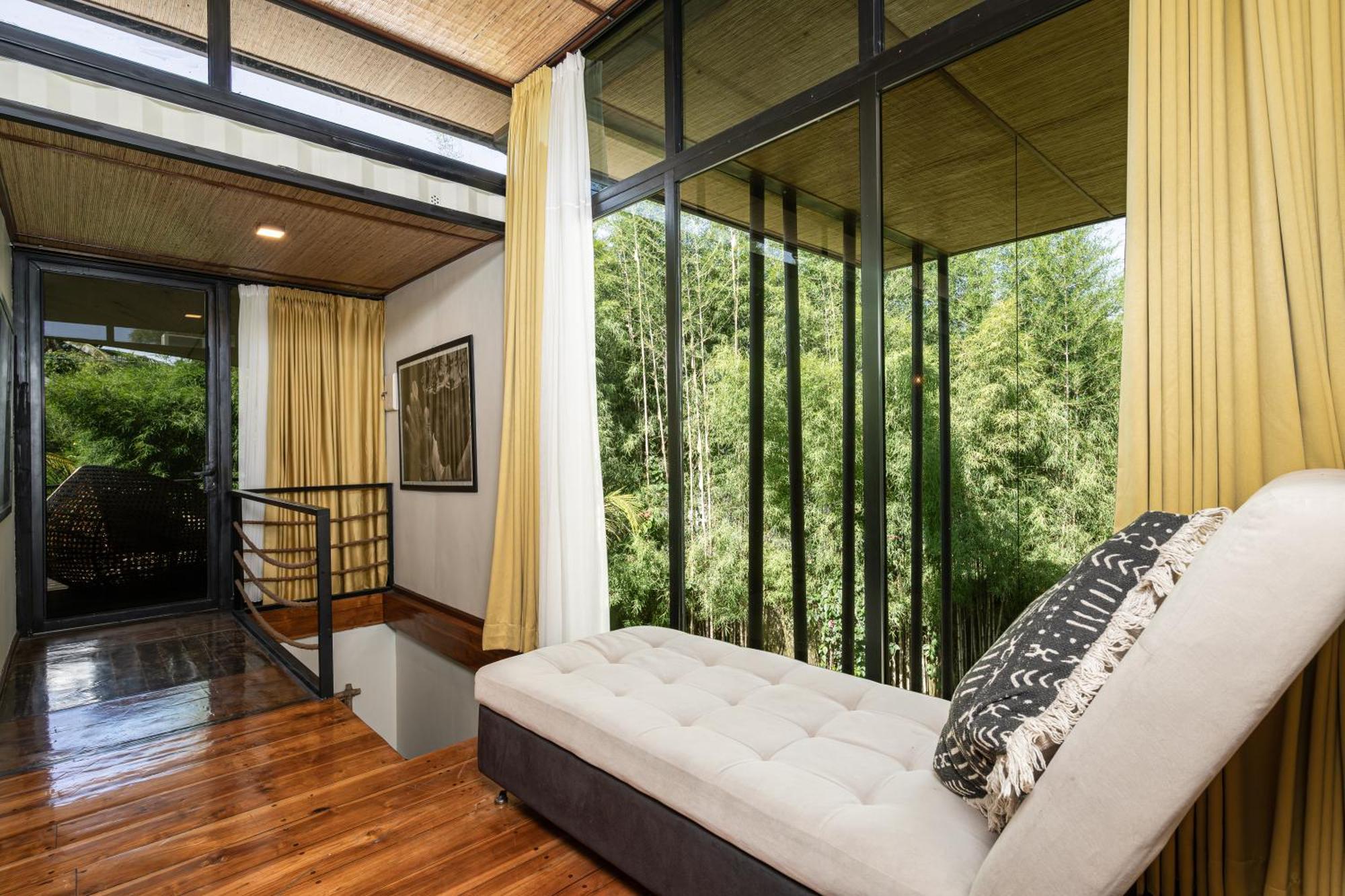 Villa Cantik *