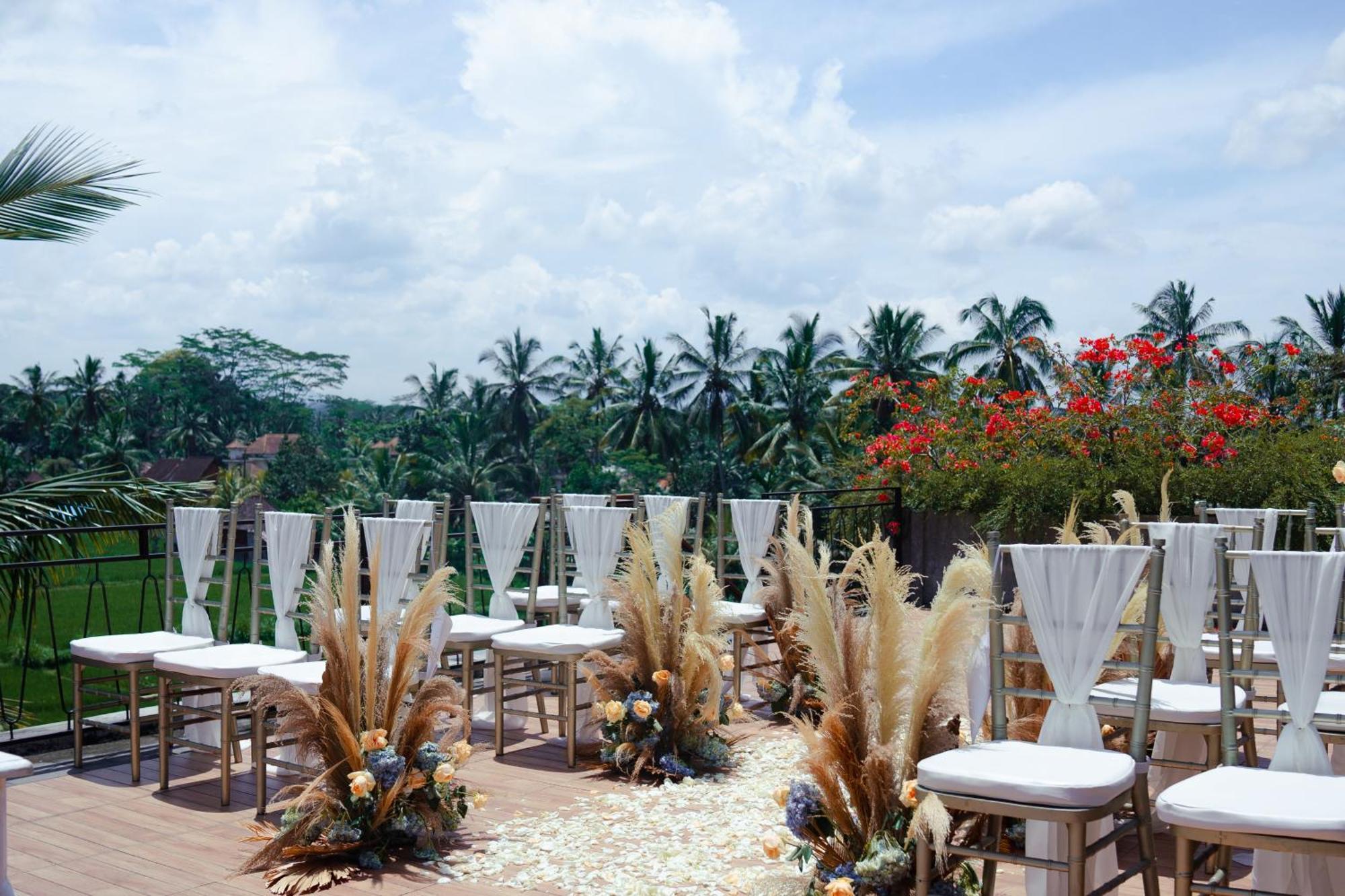 Abisena Wellness & Ubud-adult Only Resort 5*