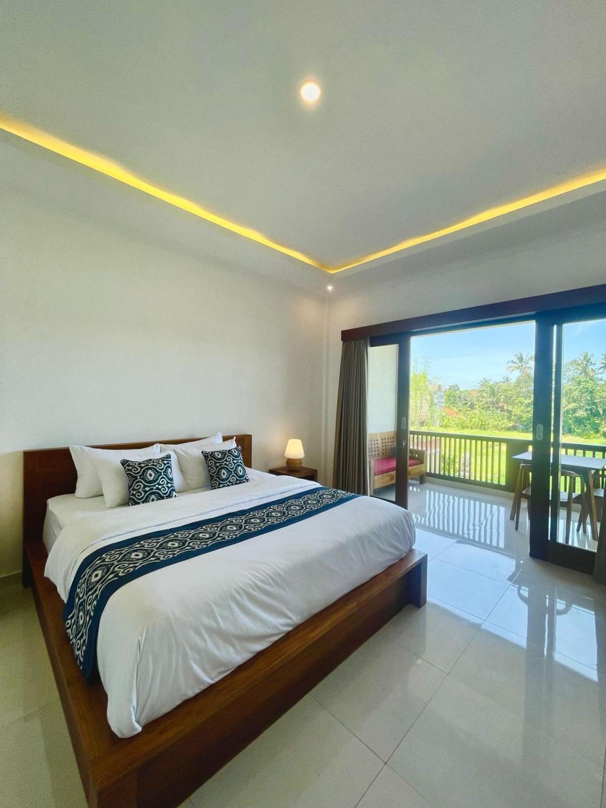 Guest house Nirana *