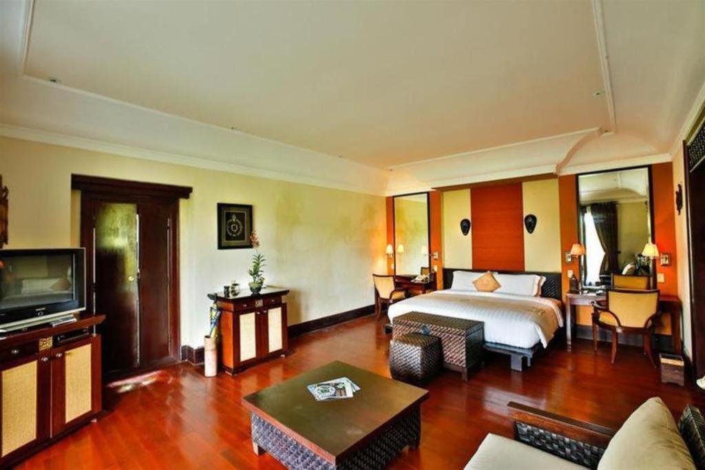 Hotel Anhera &